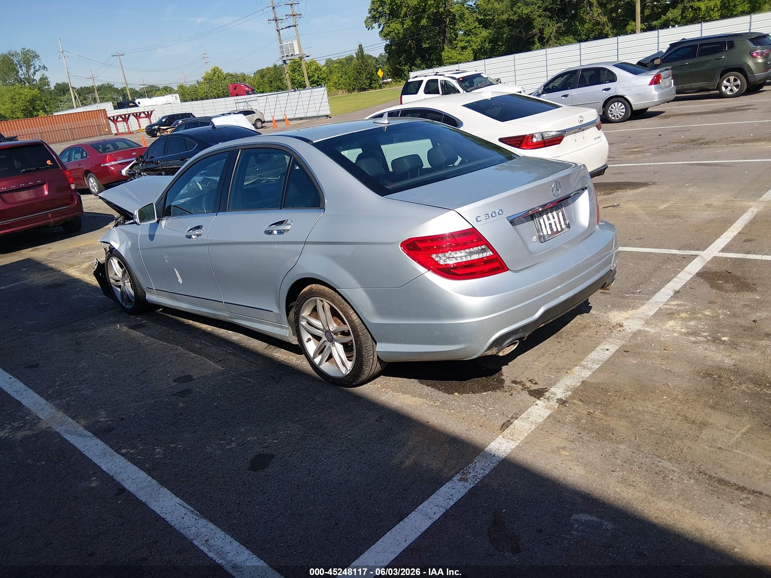 2012 Mercedes-benz C 300 Sport 4matic Gray vin: WDDGF8BB7CA654380