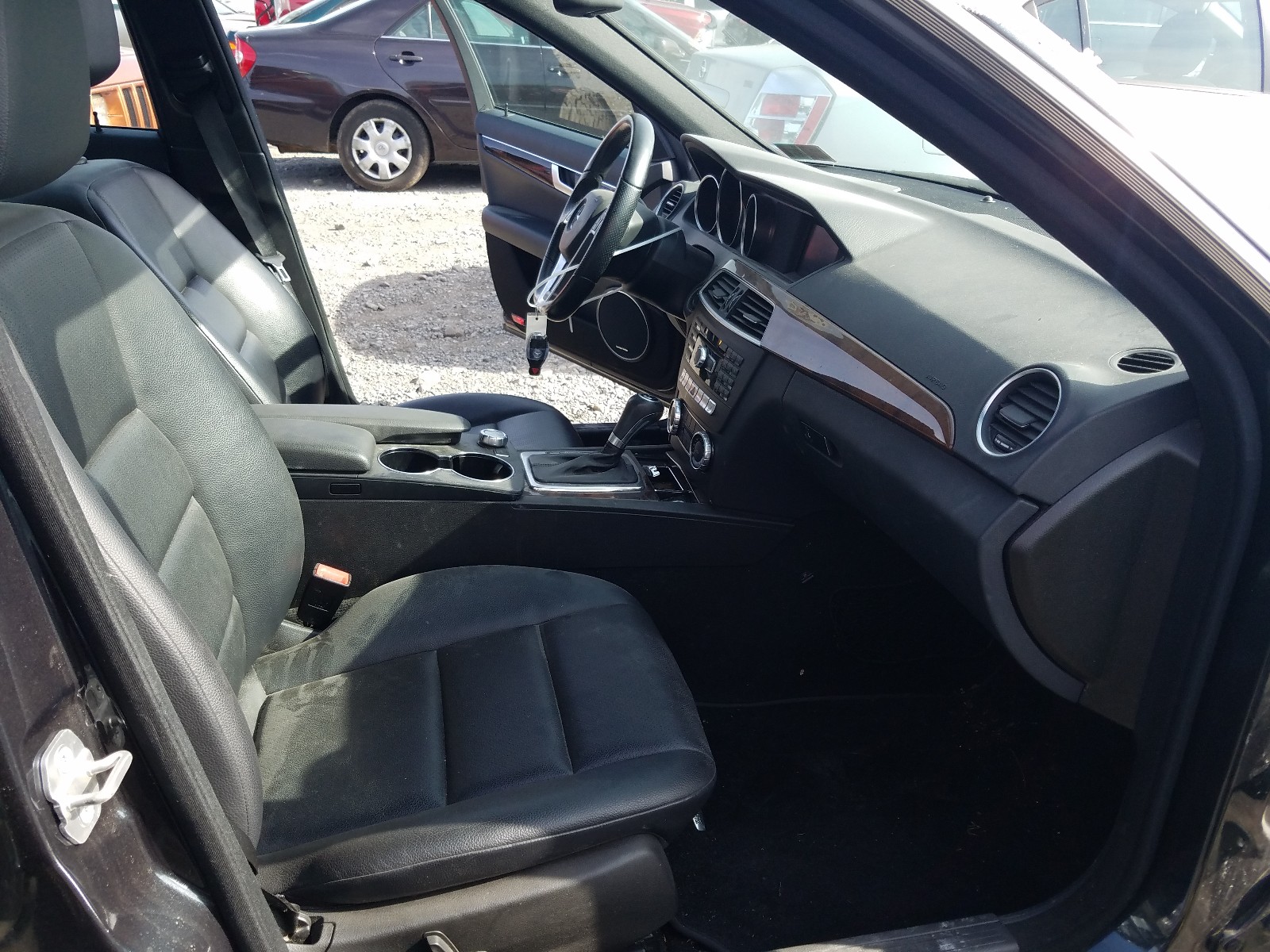 2012 Mercedes-benz C 300 4matic Black vin: WDDGF8BB7CR205332