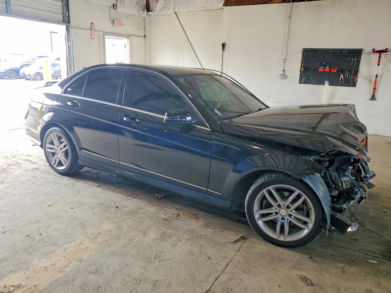 2012 Mercedes-benz C 300 4matic Black vin: WDDGF8BB7CR212765
