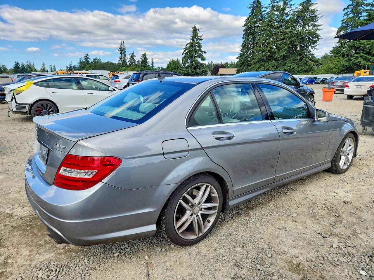 2012 Mercedes-benz C 300 4matic Silver vin: WDDGF8BB7CR238220