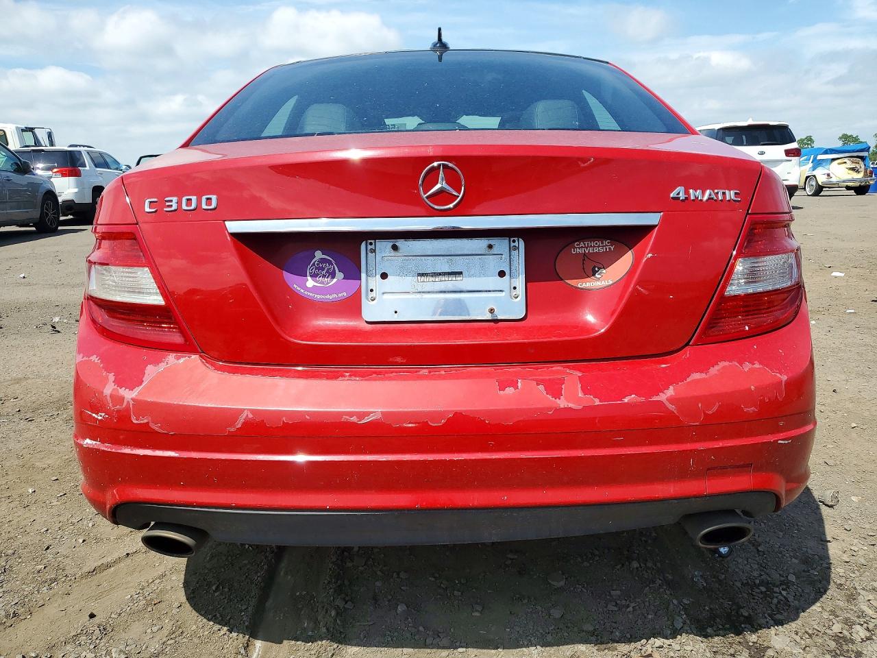 2010 Mercedes-benz C 300 4matic Red vin: WDDGF8BB8AF415162