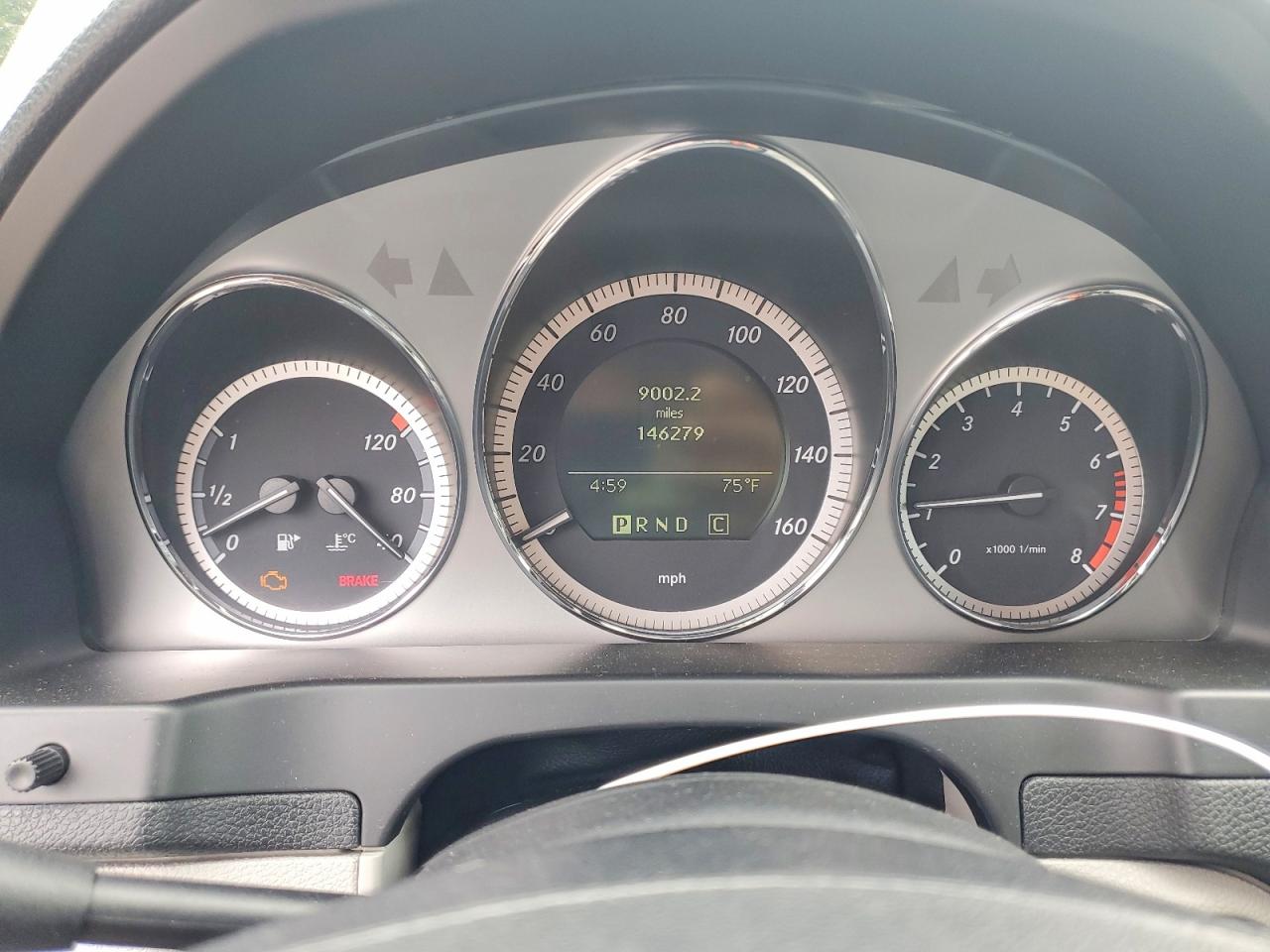 2010 Mercedes-benz C 300 4matic White vin: WDDGF8BB8AF420491