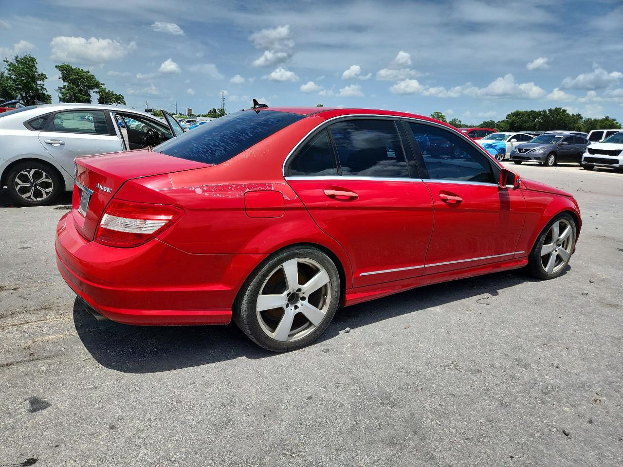2010 Mercedes-benz C 300 4matic Красный vin: WDDGF8BB8AR107231
