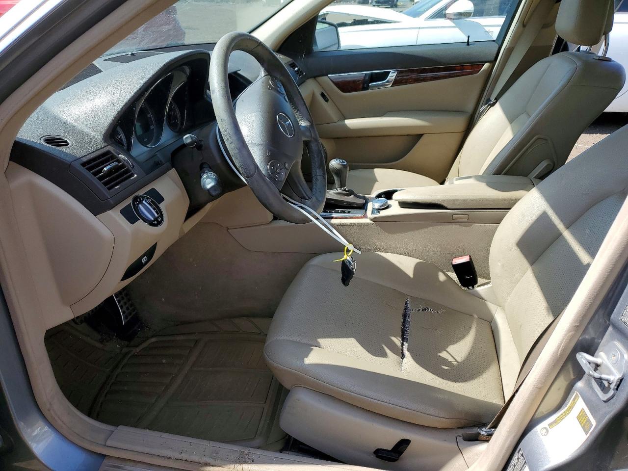 2010 Mercedes-benz C 300 4matic Silver vin: WDDGF8BB8AR120495