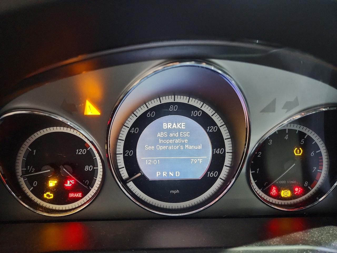2010 Mercedes-benz C 300 4matic Gray vin: WDDGF8BB8AR122098