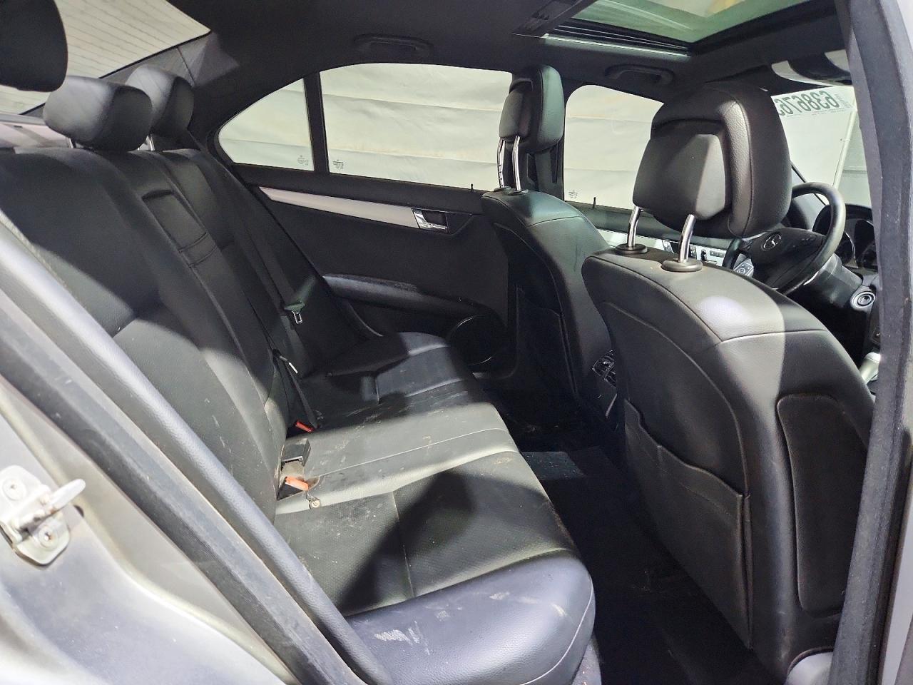 2010 Mercedes-benz C 300 4matic Gray vin: WDDGF8BB8AR122098