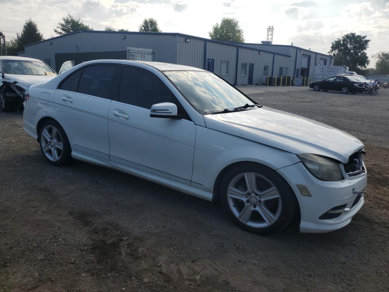 2011 Mercedes-benz C 300 4matic White vin: WDDGF8BB8BR133913