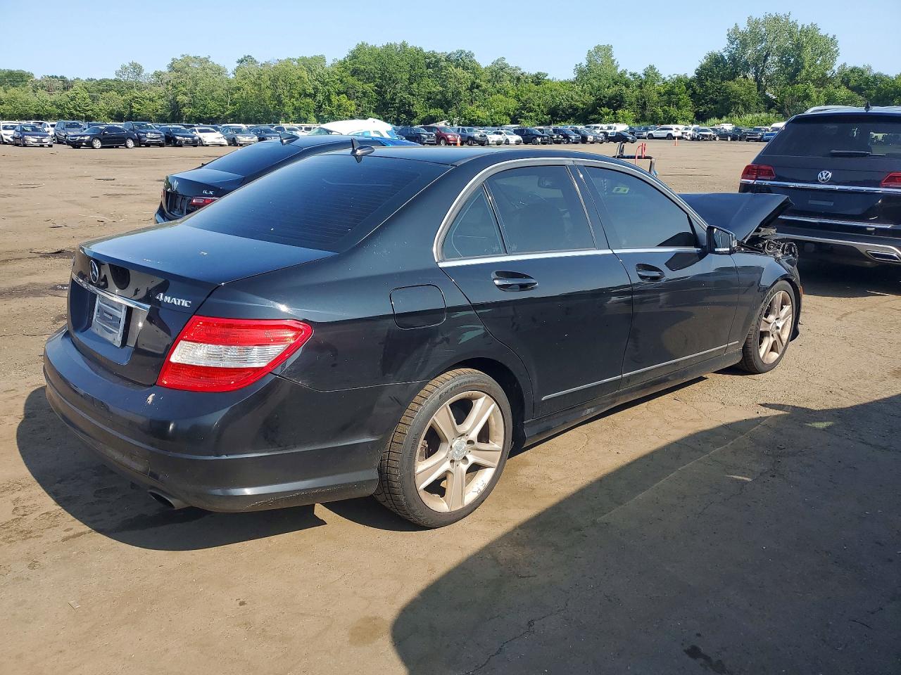 2011 Mercedes-benz C 300 4matic Black vin: WDDGF8BB8BR139615