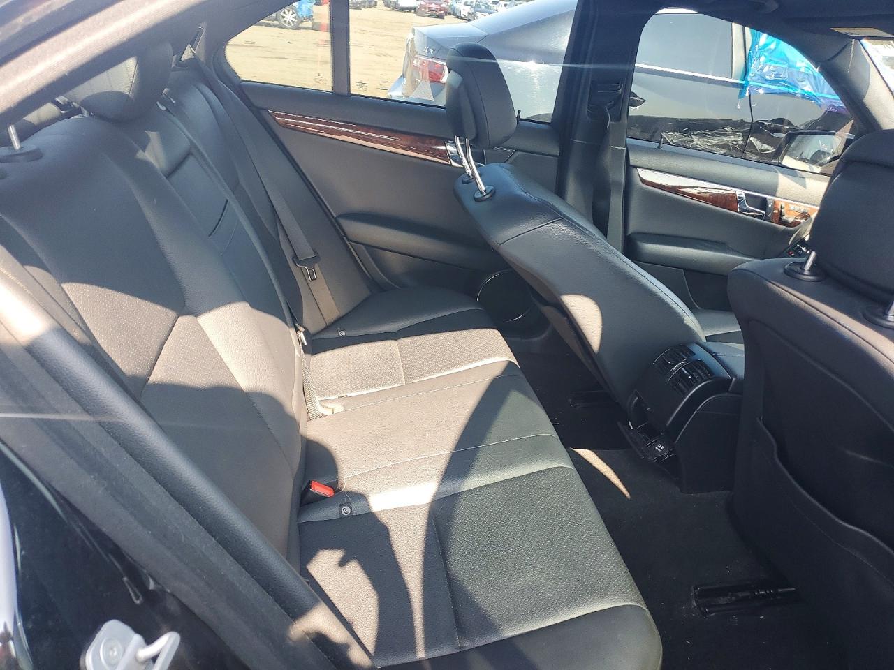 2011 Mercedes-benz C 300 4matic Black vin: WDDGF8BB8BR139615