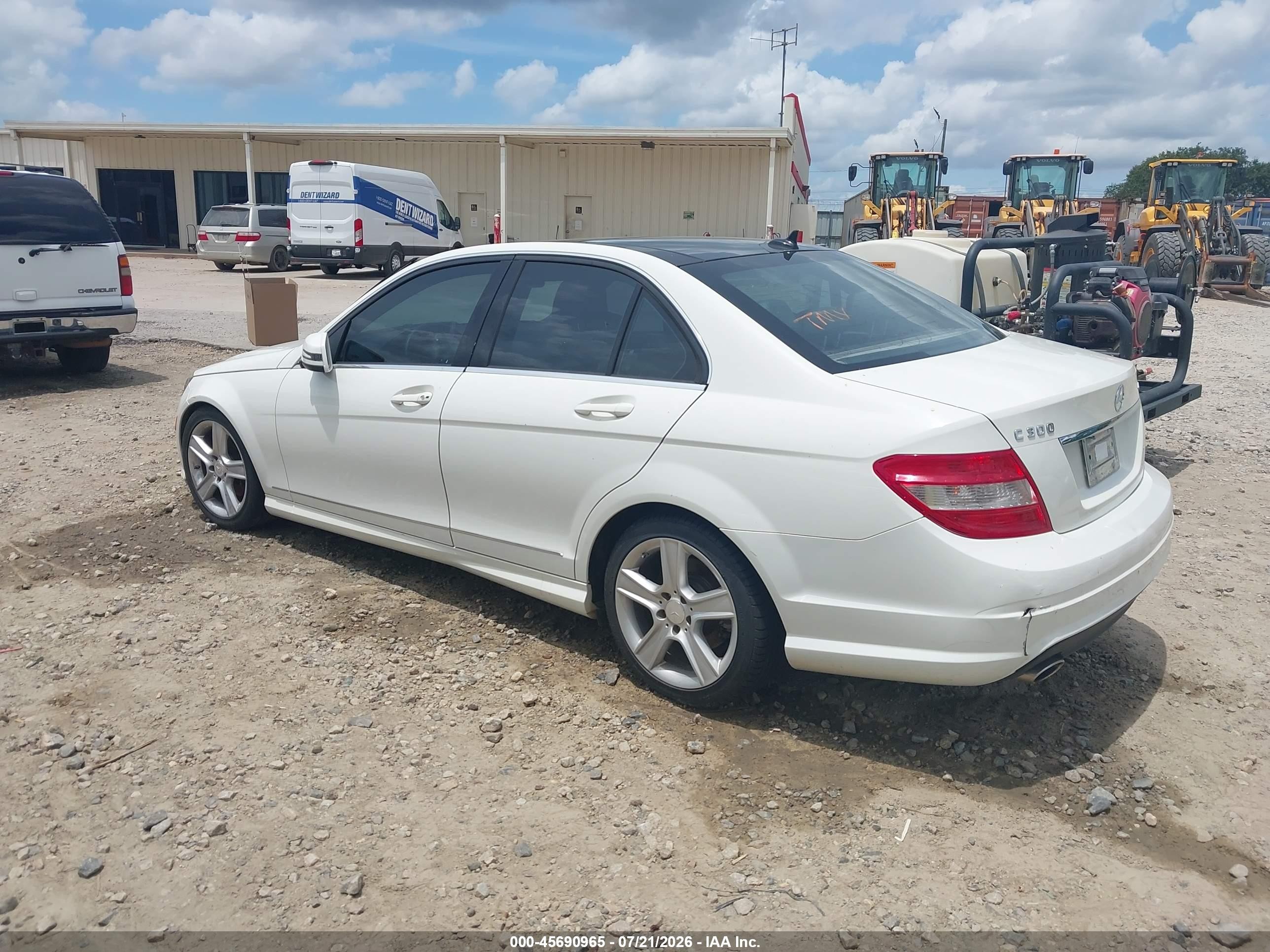 2011 Mercedes-benz C 300 Sport 4matic Burgundy vin: WDDGF8BB8BR141574