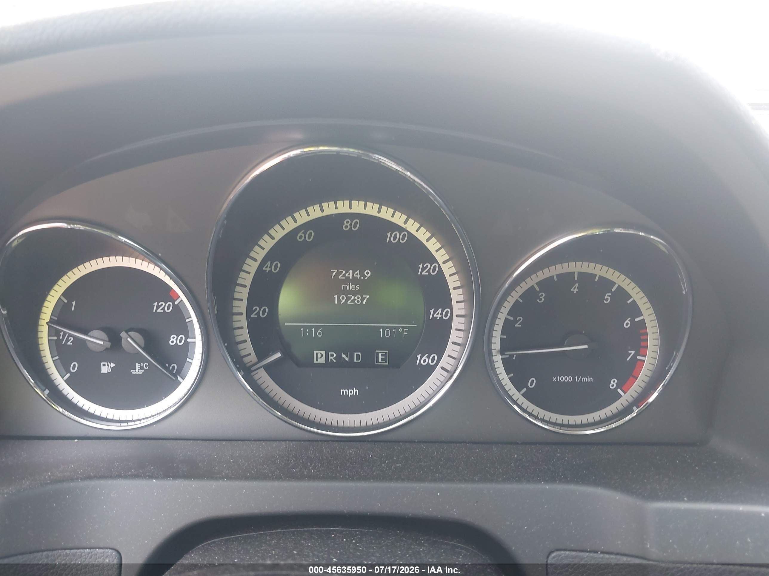 2011 Mercedes-benz C 300 Luxury 4matic/sport 4matic Gray vin: WDDGF8BB8BR143017