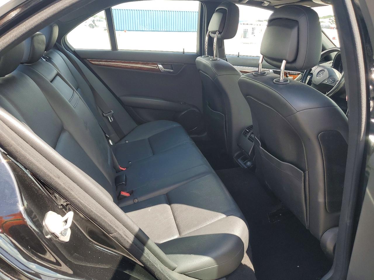 2011 Mercedes-benz C 300 4matic Black vin: WDDGF8BB8BR165227
