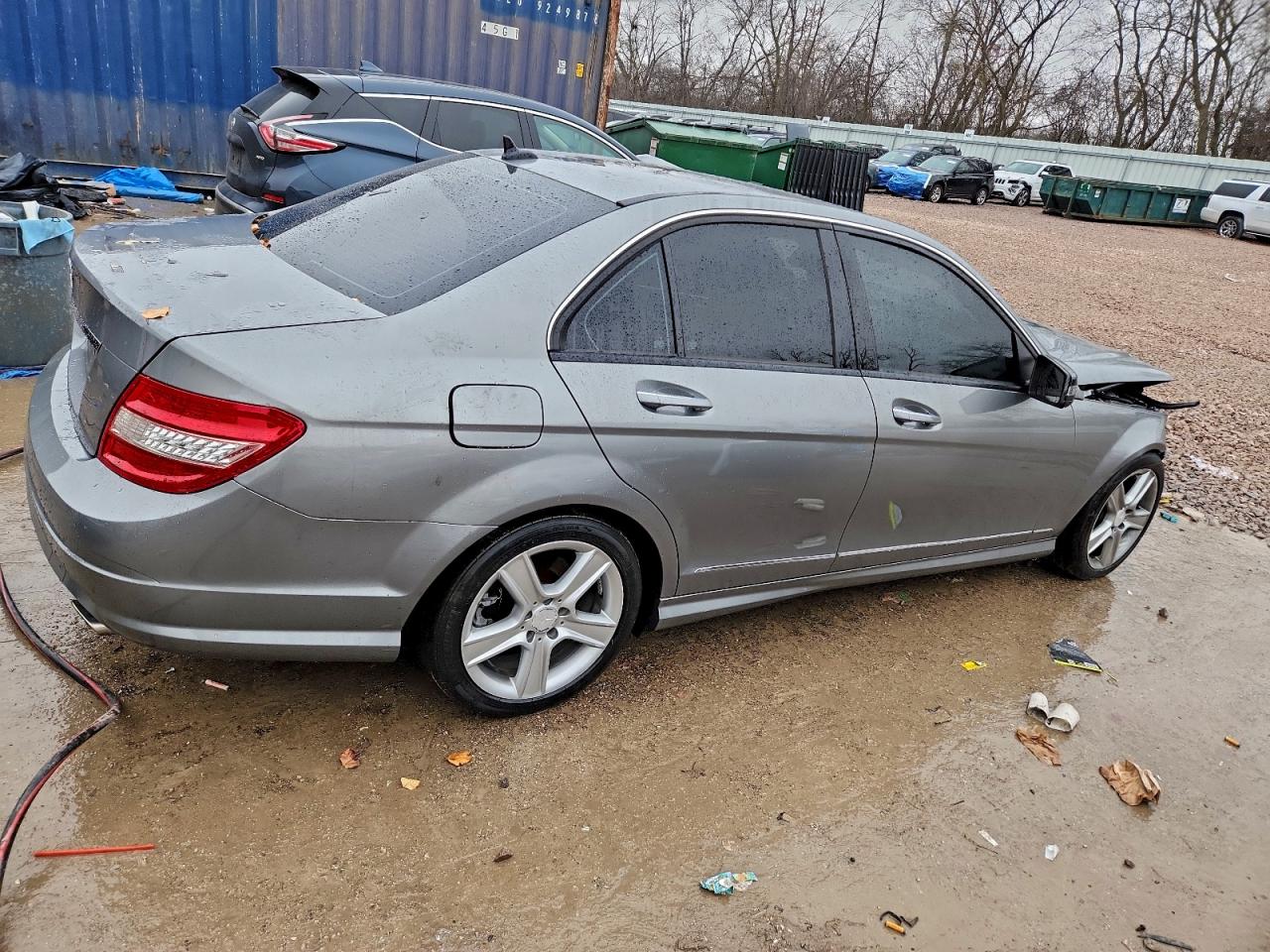 2011 Mercedes-benz C 300 4matic Silver vin: WDDGF8BB8BR178592