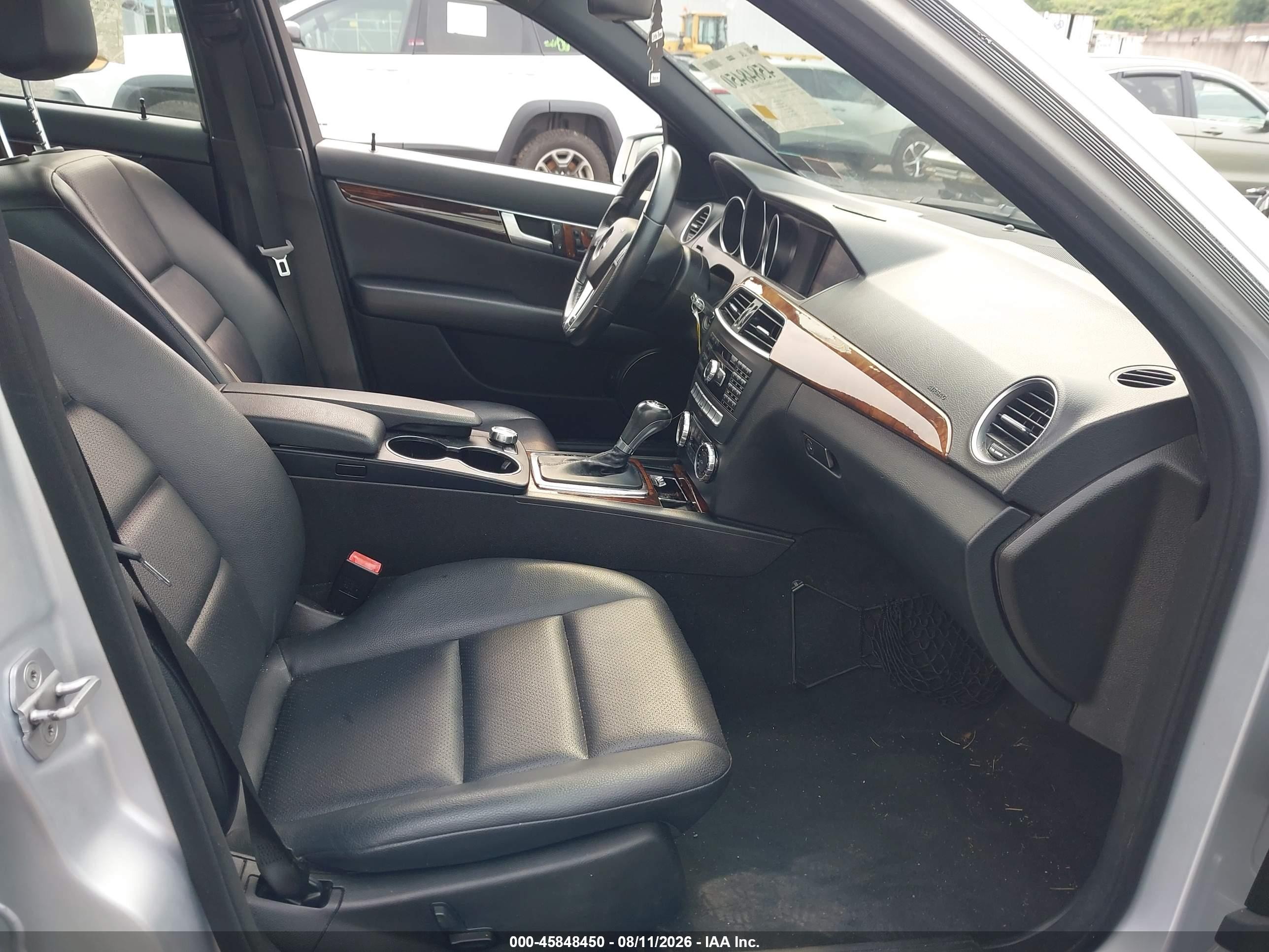 2012 Mercedes-benz C 300 Sport 4matic Silver vin: WDDGF8BB8CA611490