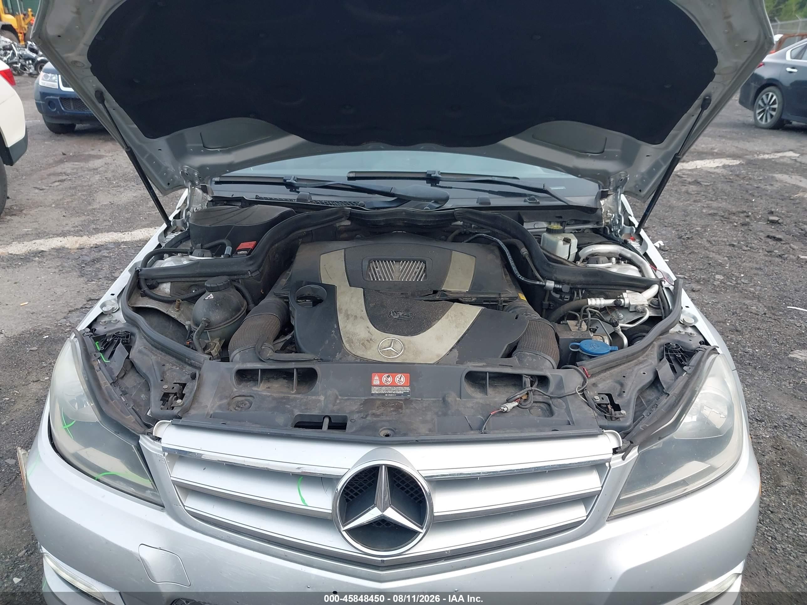 2012 Mercedes-benz C 300 Sport 4matic Silver vin: WDDGF8BB8CA611490