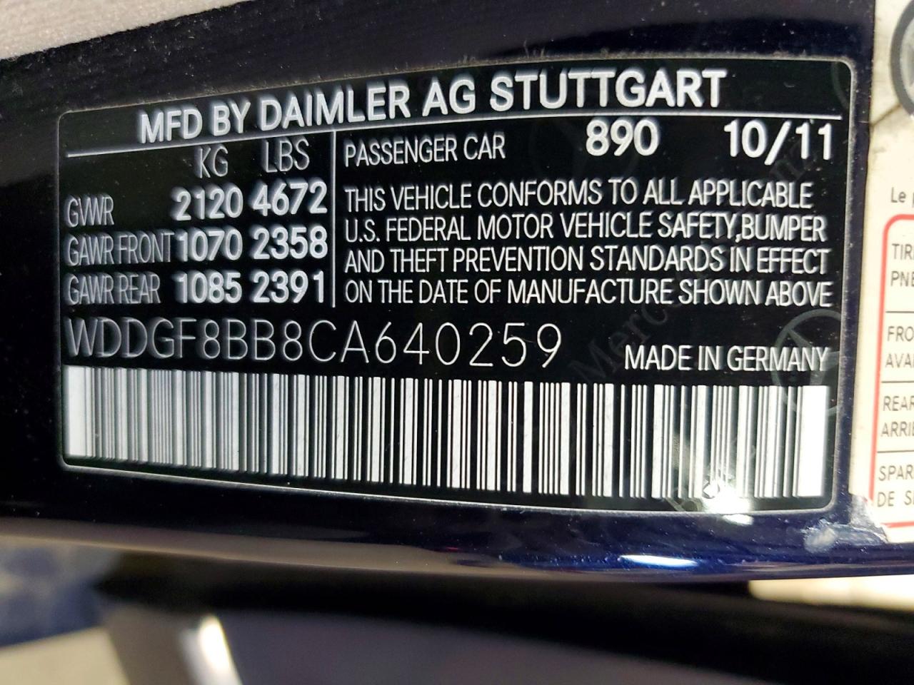 2012 Mercedes-benz C 300 4matic Blue vin: WDDGF8BB8CA640259