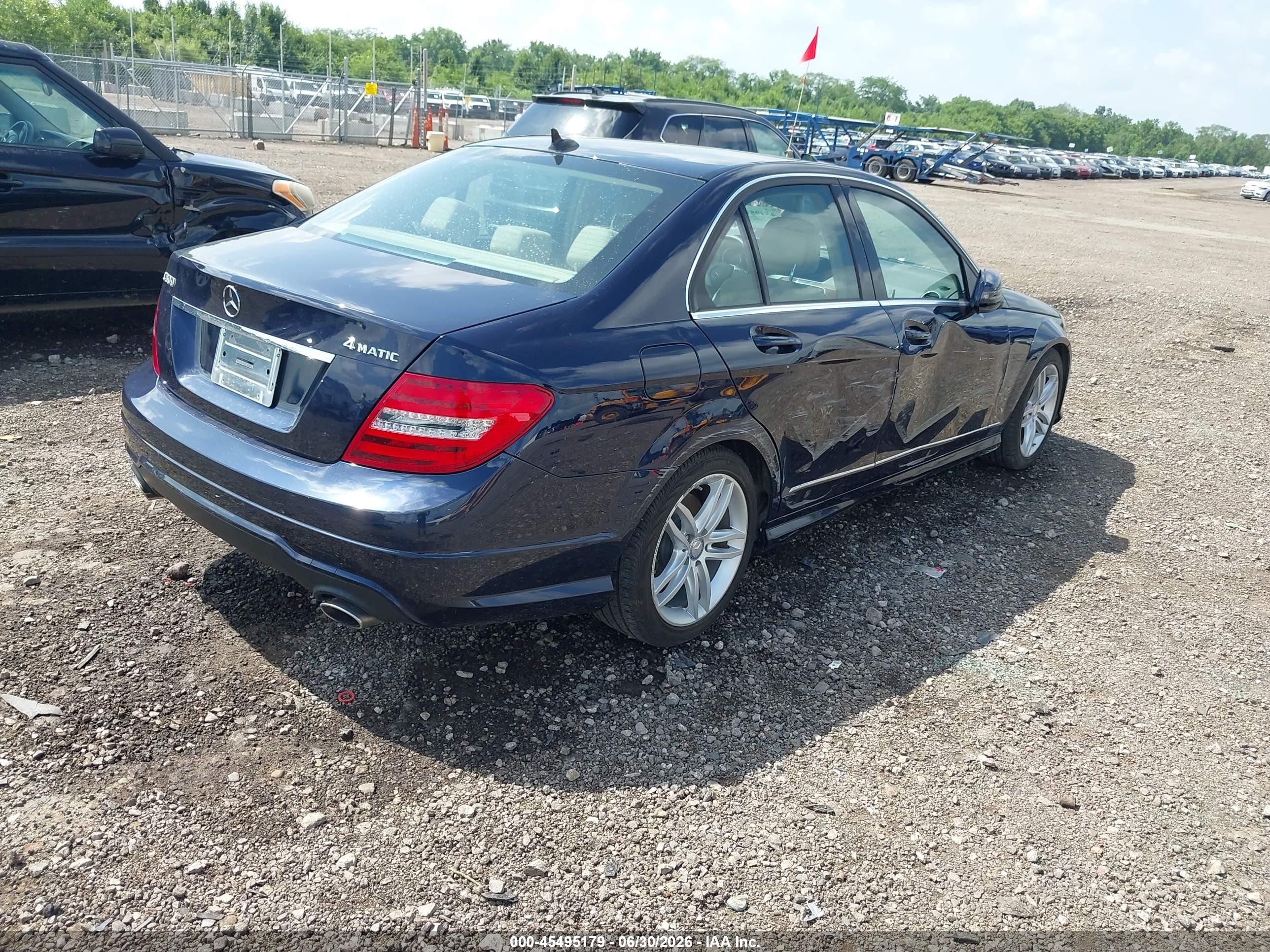 2012 Mercedes-benz C 300 Sport 4matic Dark Blue vin: WDDGF8BB8CA704560