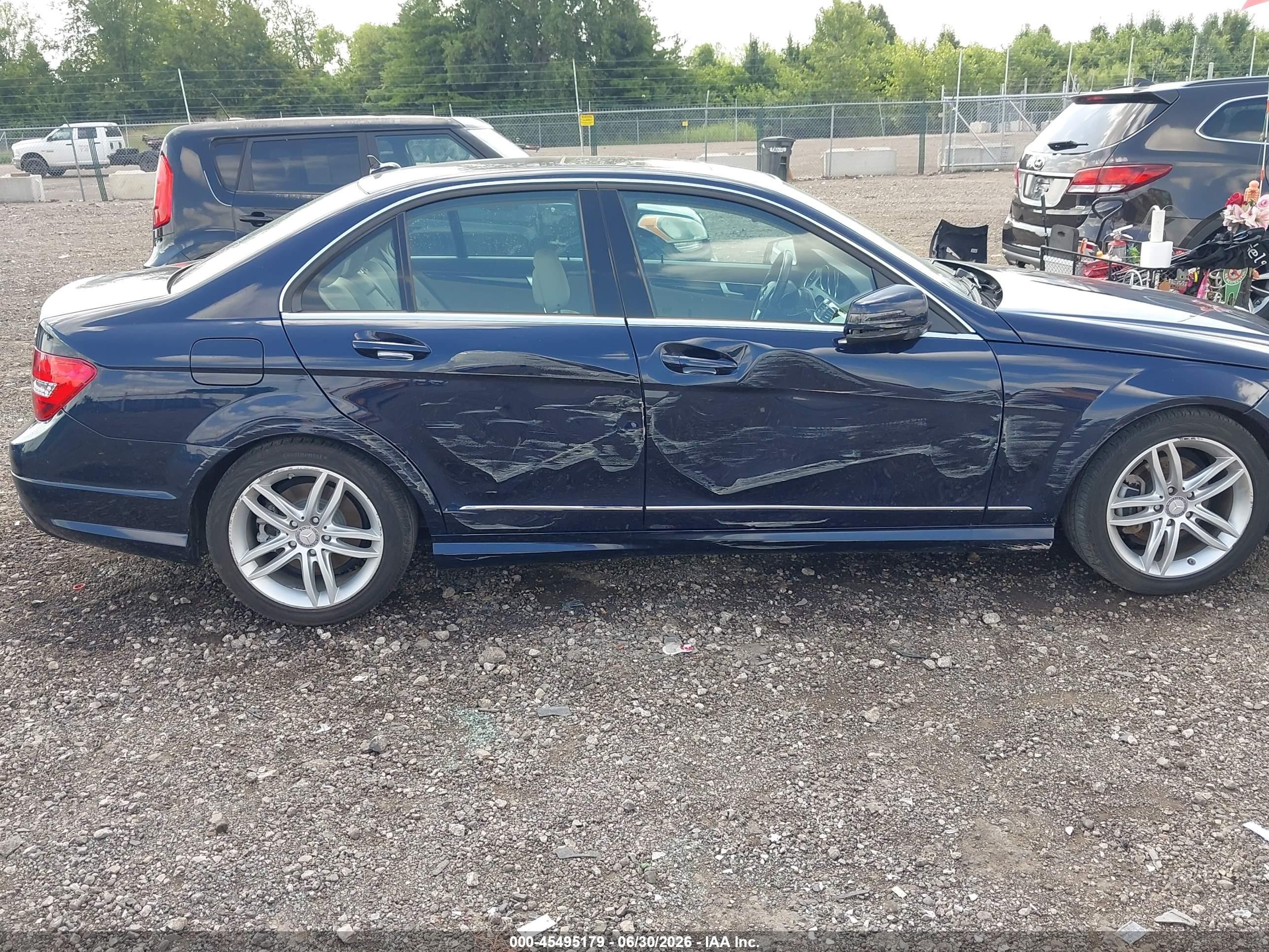 2012 Mercedes-benz C 300 Sport 4matic Dark Blue vin: WDDGF8BB8CA704560