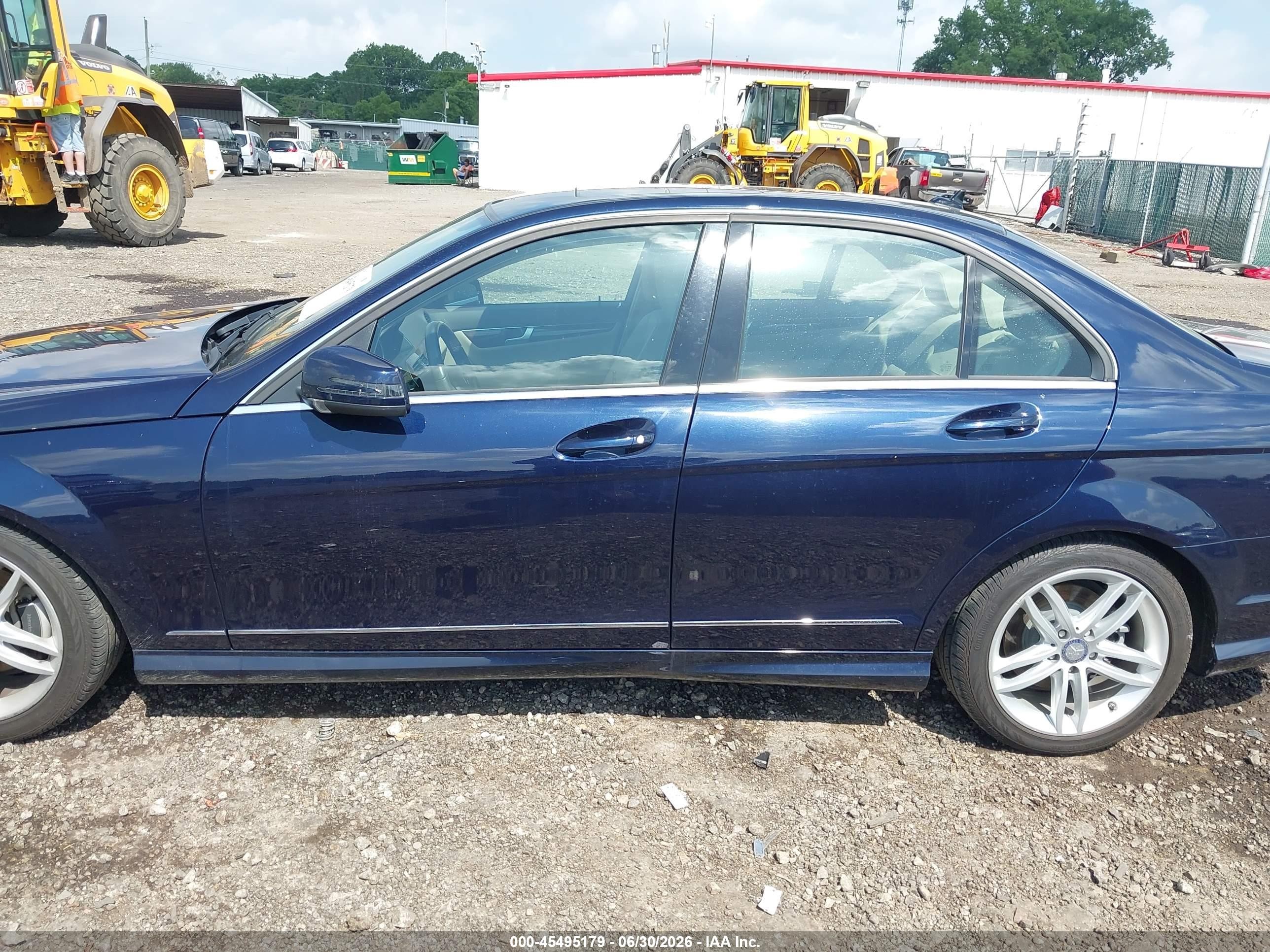 2012 Mercedes-benz C 300 Sport 4matic Dark Blue vin: WDDGF8BB8CA704560