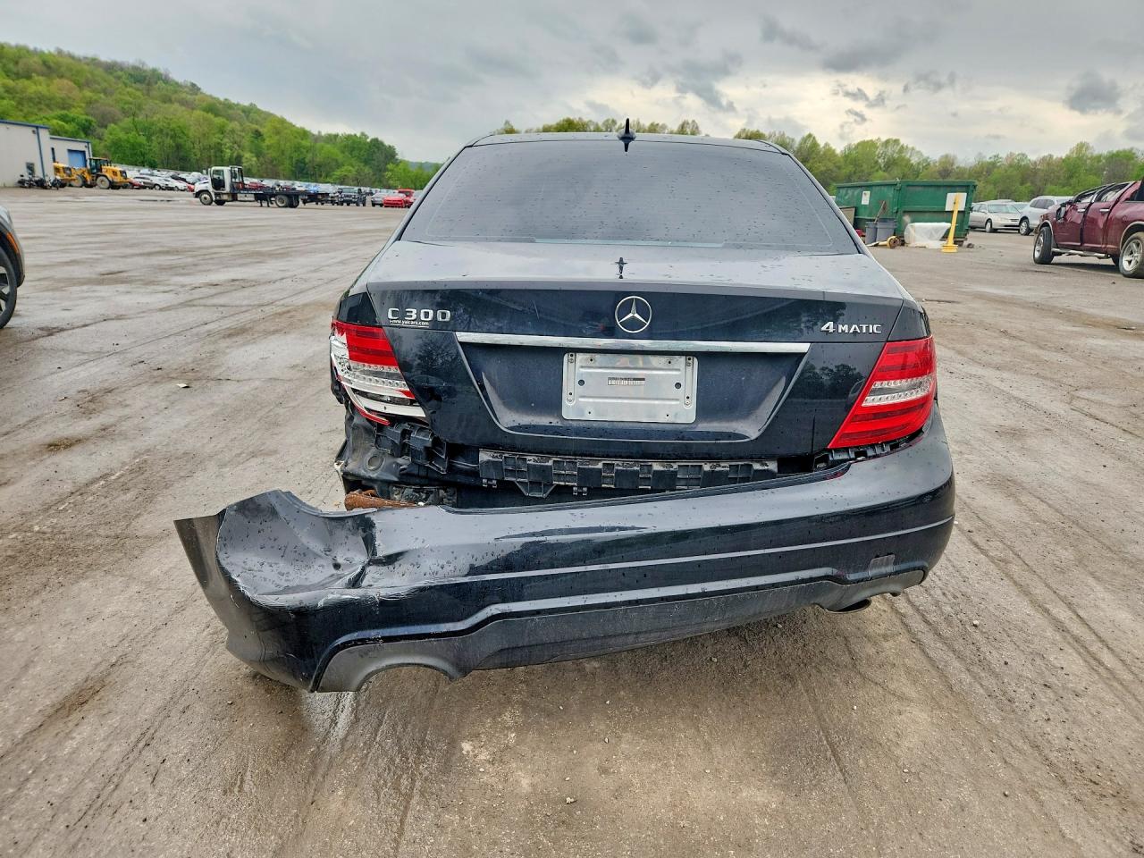 2012 Mercedes-benz C 300 4matic Black vin: WDDGF8BB8CR195698