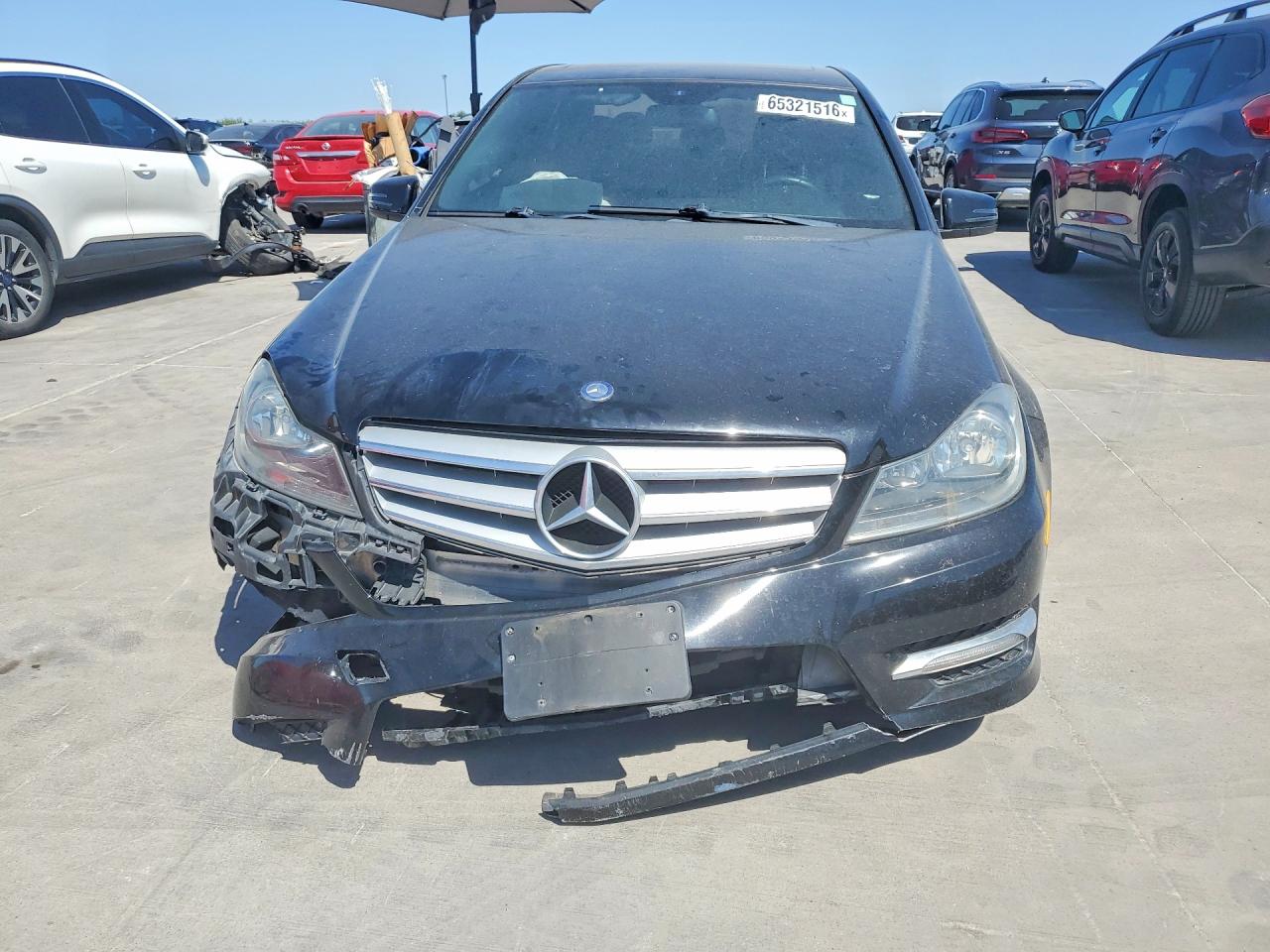 2012 Mercedes-benz C 300 4matic Black vin: WDDGF8BB8CR208577