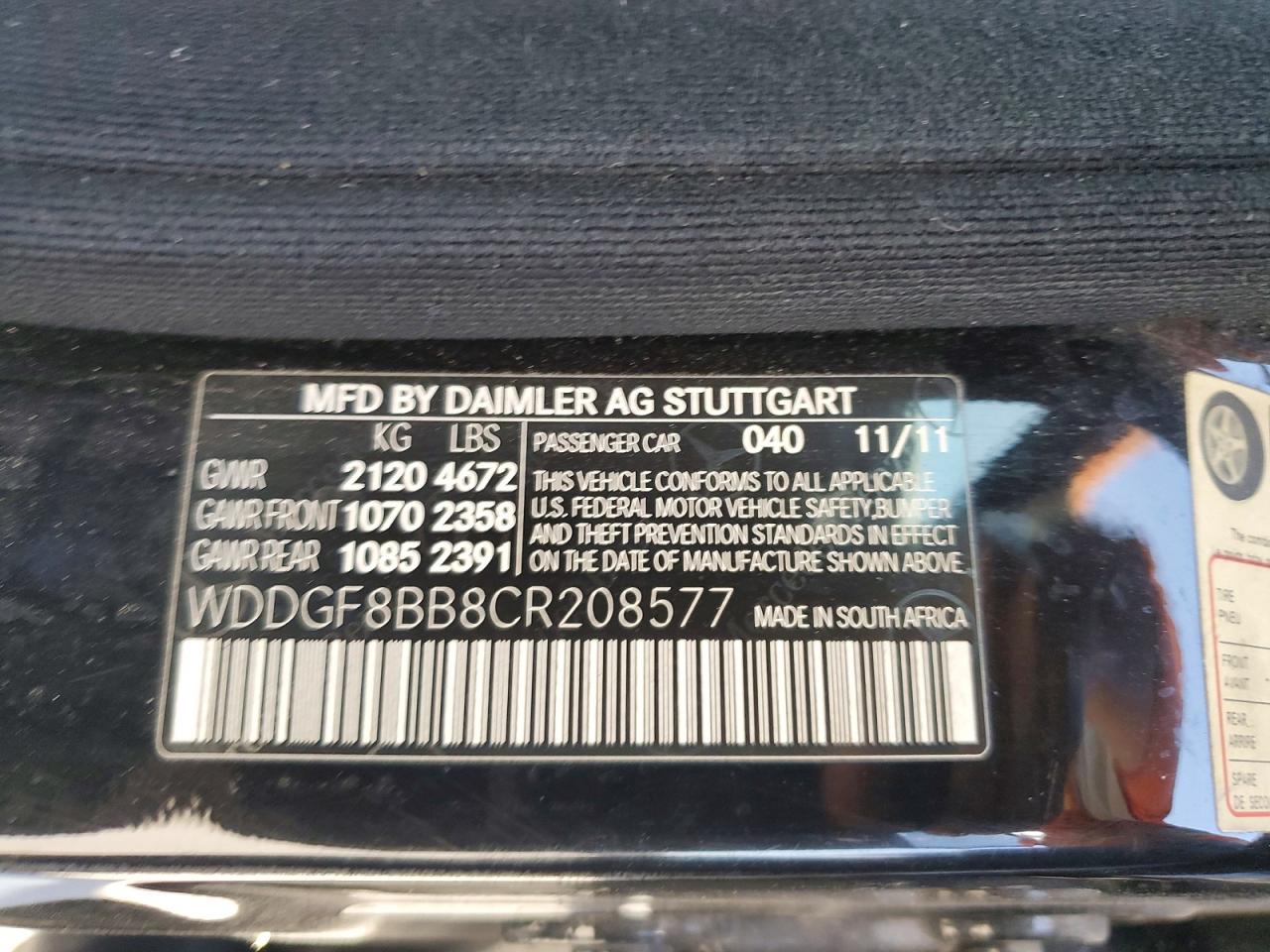 2012 Mercedes-benz C 300 4matic Black vin: WDDGF8BB8CR208577