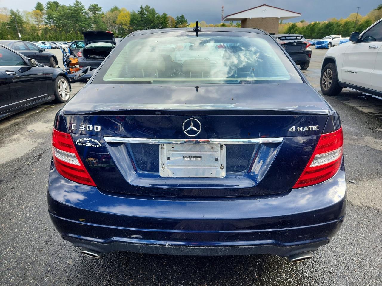 2012 Mercedes-benz C 300 4matic Blue vin: WDDGF8BB8CR208790