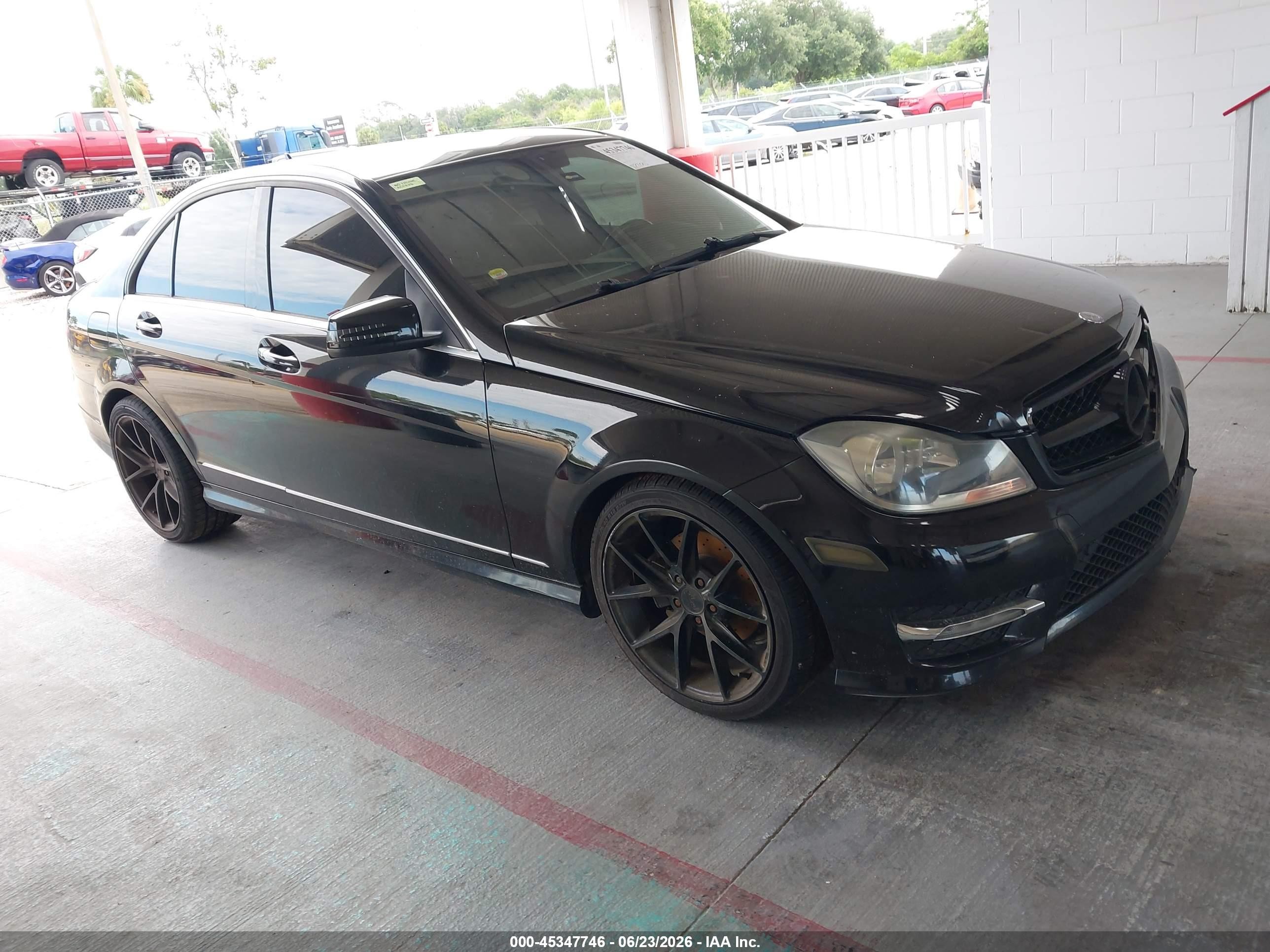 2012 Mercedes-benz C 300 Sport 4matic Black vin: WDDGF8BB8CR227744