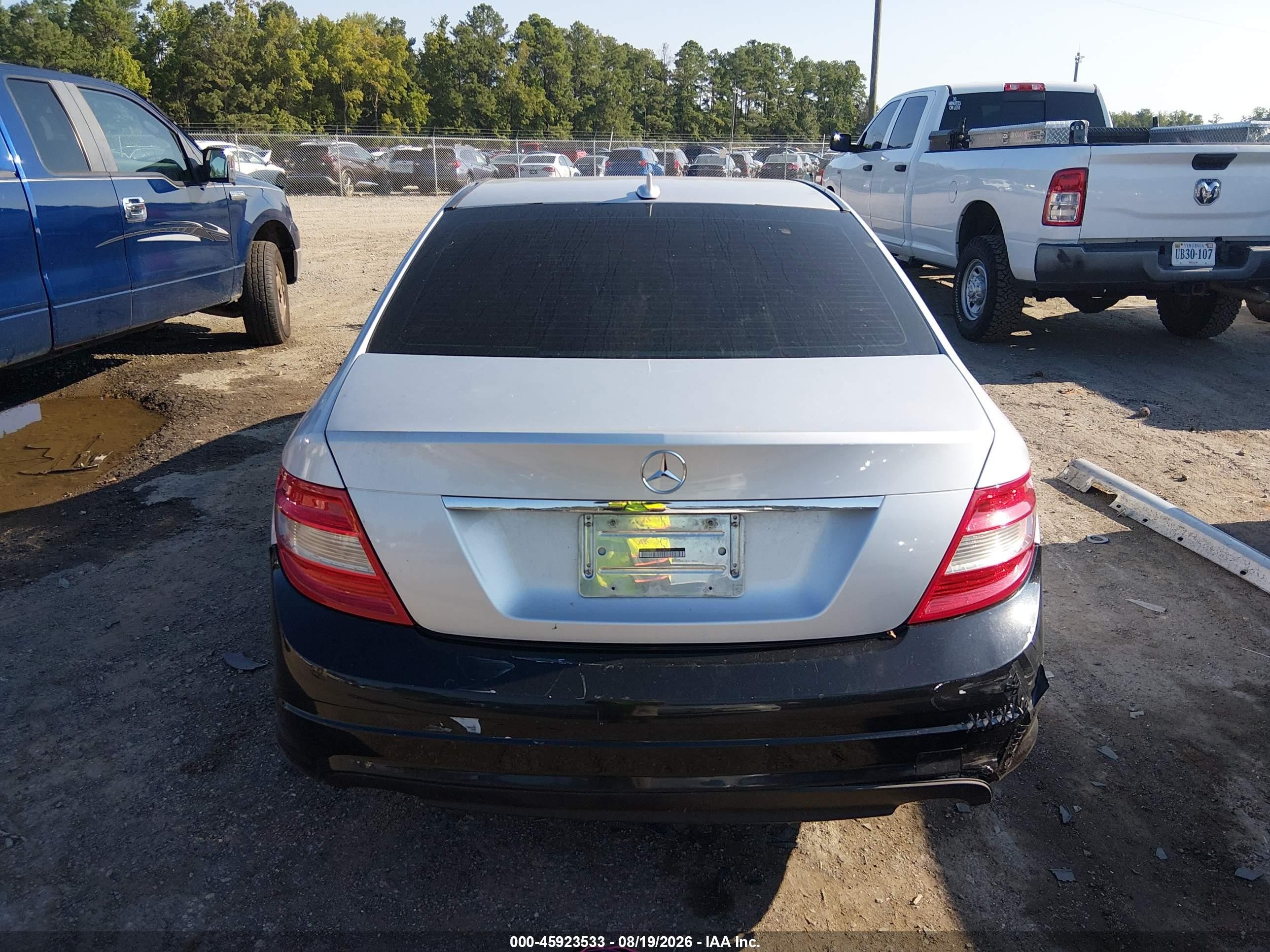 2012 Mercedes-benz C 300 Sport 4matic Silver vin: WDDGF8BB8CR228313