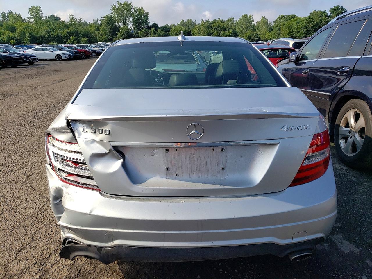 2012 Mercedes-benz C 300 4matic Silver vin: WDDGF8BB8CR234774