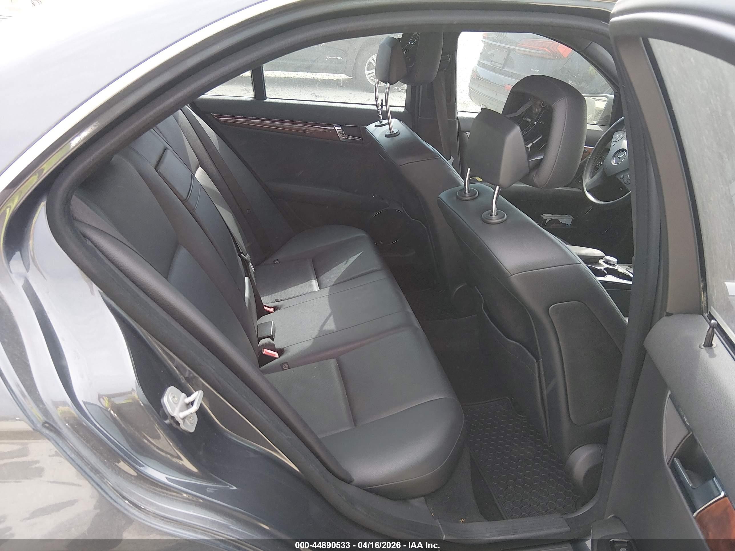 2010 Mercedes-benz C 300 Luxury 4matic Gray vin: WDDGF8BB9AF448705
