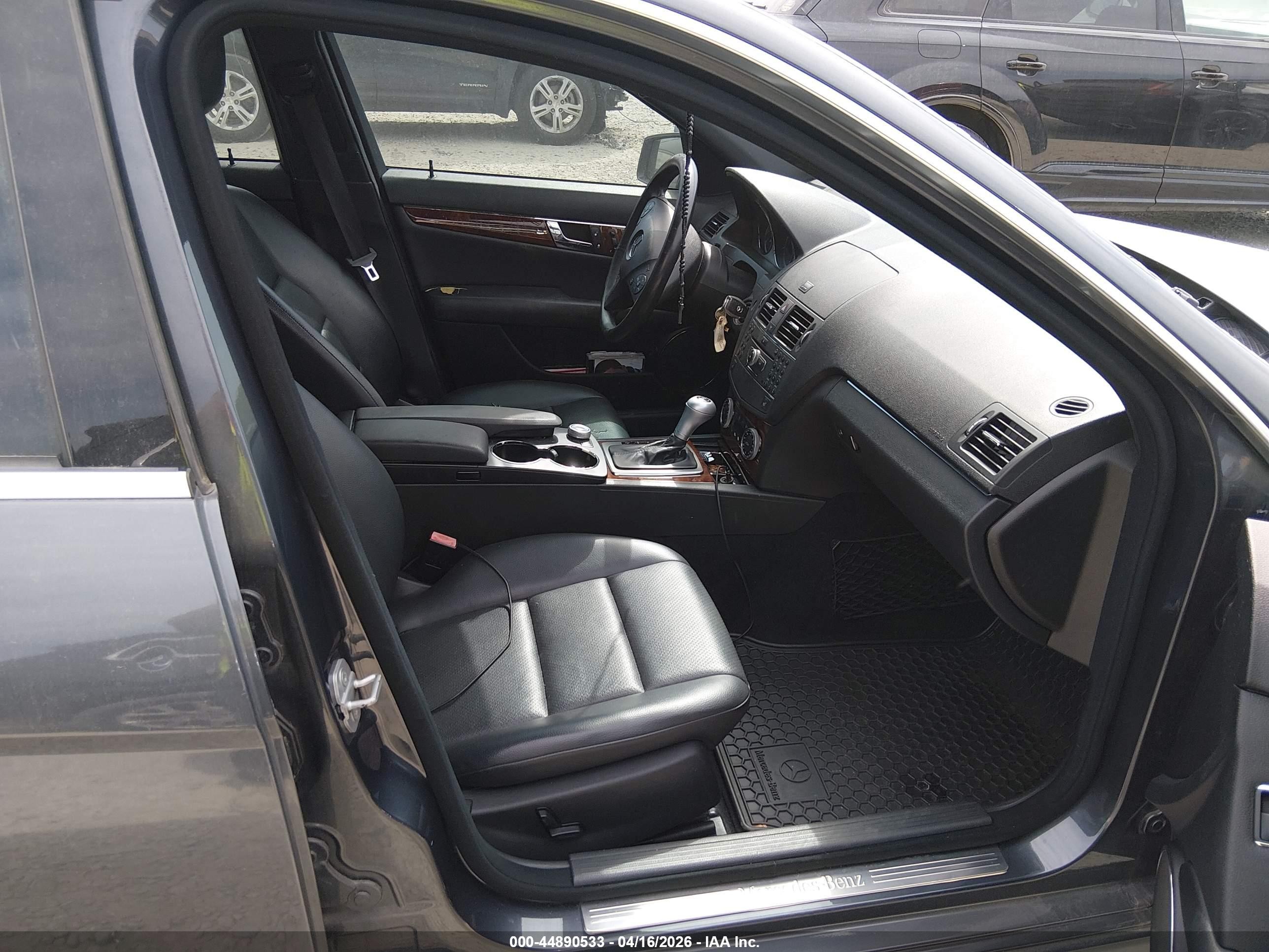 2010 Mercedes-benz C 300 Luxury 4matic Gray vin: WDDGF8BB9AF448705