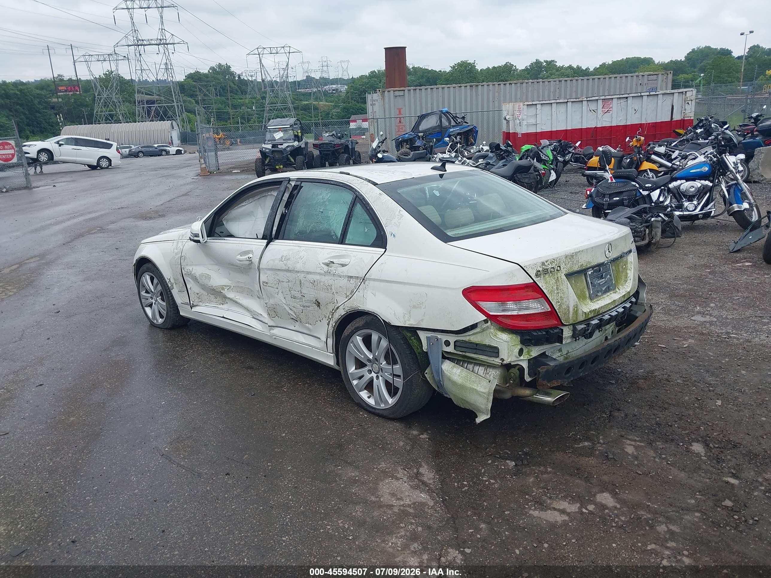 2010 Mercedes-benz C 300 Luxury 4matic White vin: WDDGF8BB9AF458263