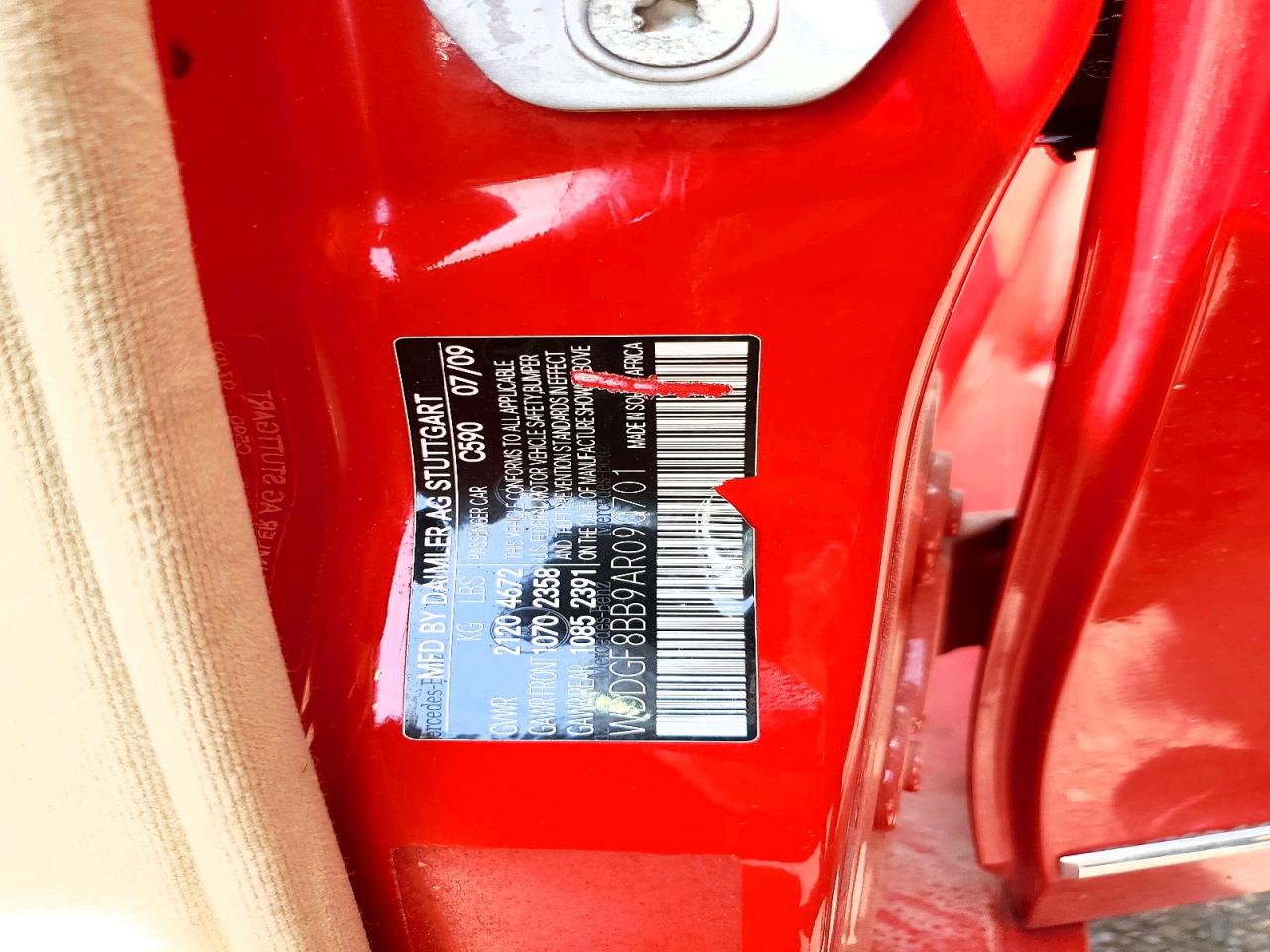 2010 Mercedes-benz C 300 4matic Red vin: WDDGF8BB9AR090701