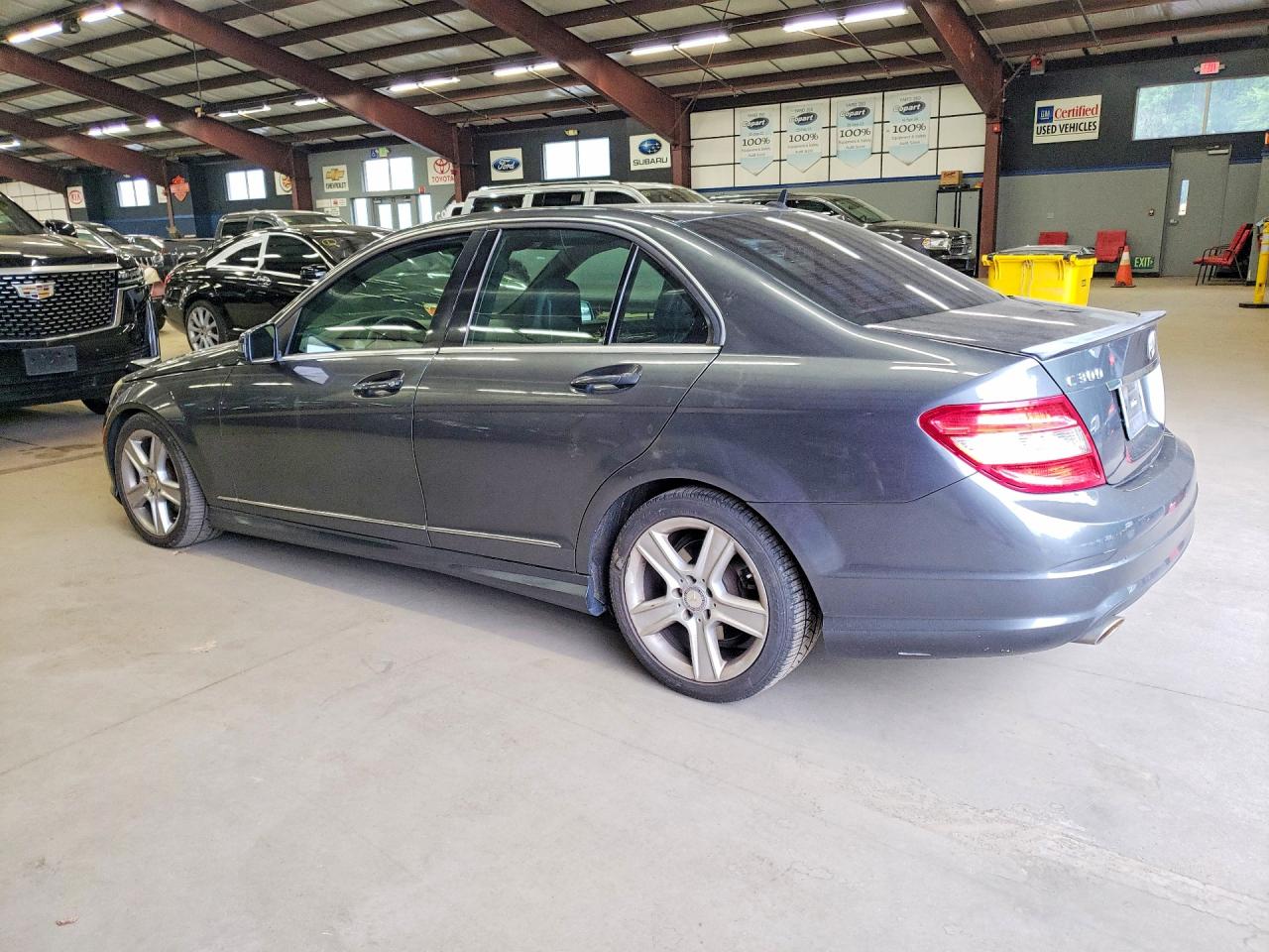 2011 Mercedes-benz C 300 4matic Gray vin: WDDGF8BB9BF652597