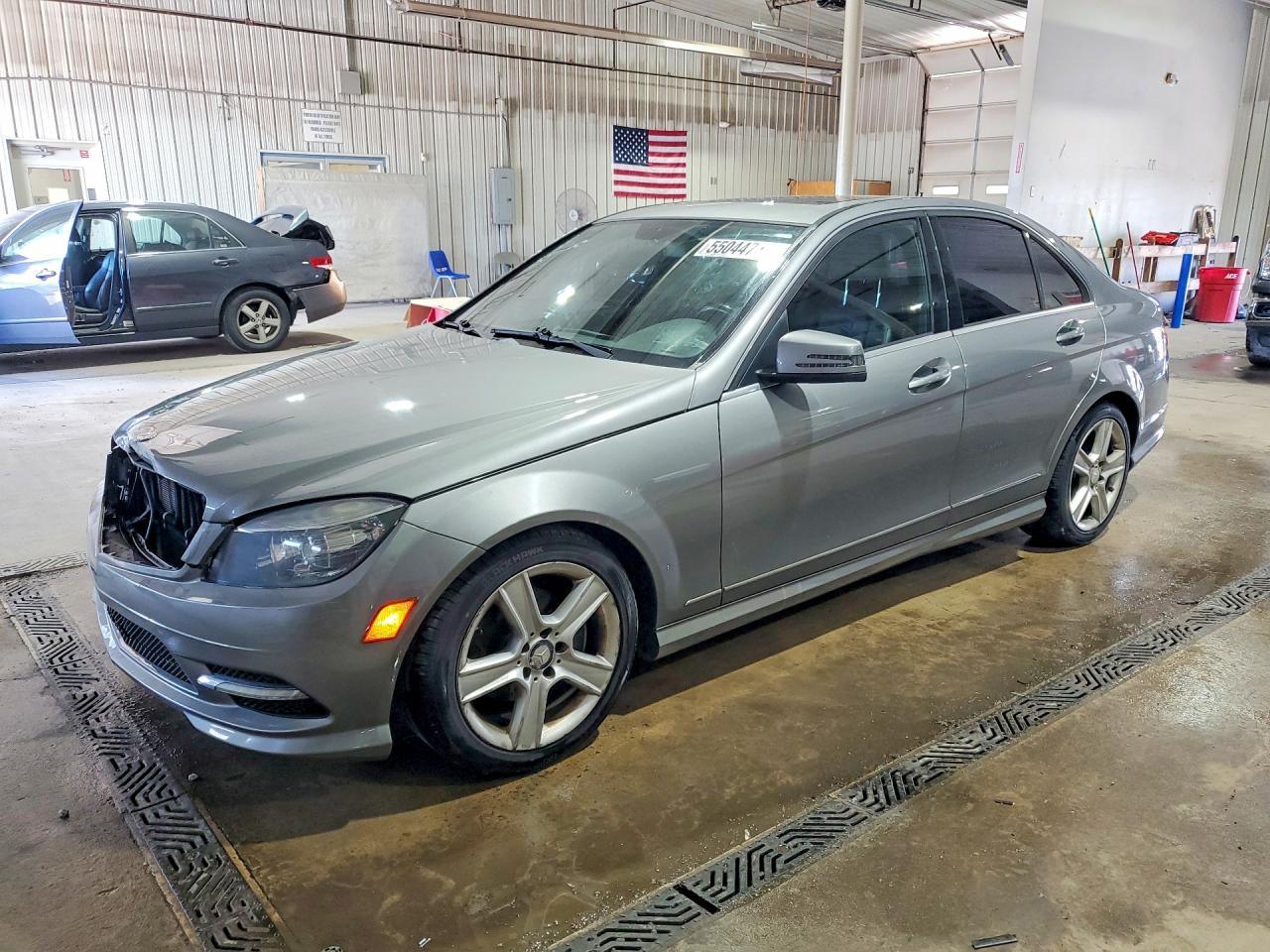 2011 Mercedes-benz C 300 4matic Gray vin: WDDGF8BB9BR164104