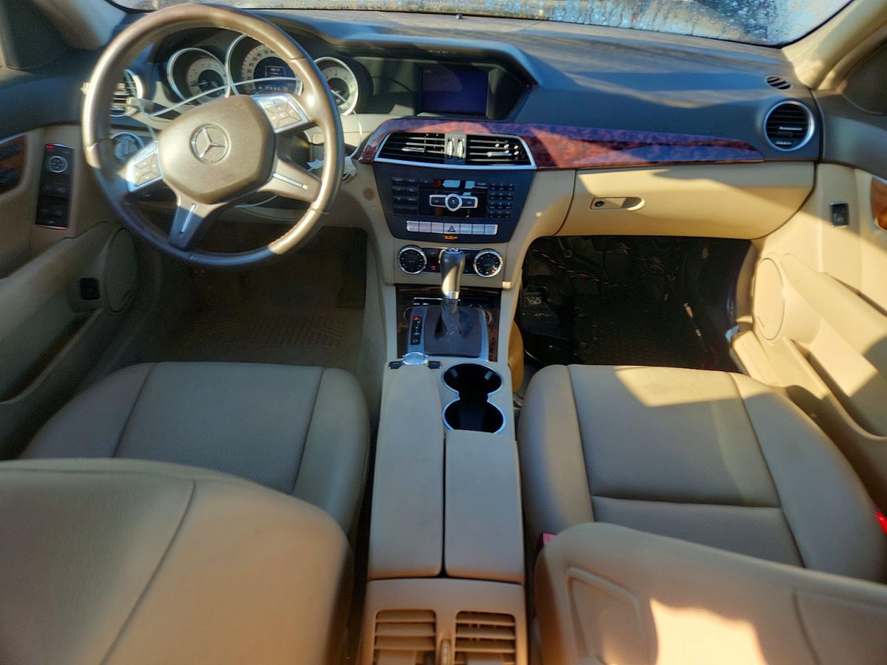 2012 Mercedes-benz C 300 4matic Blue vin: WDDGF8BB9CA709296