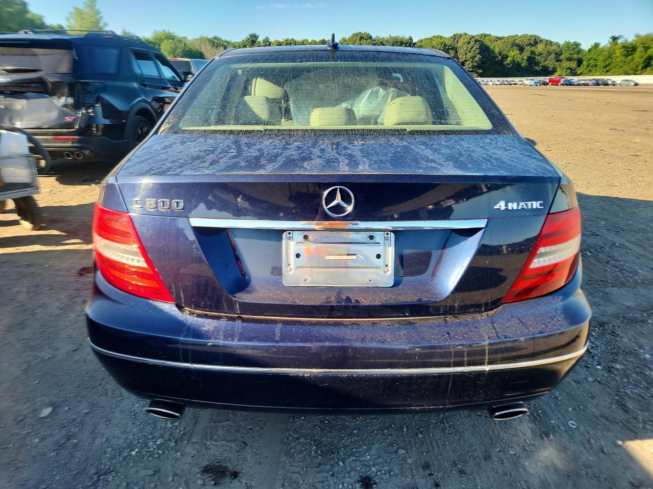 2012 Mercedes-benz C 300 4matic Blue vin: WDDGF8BB9CA709296