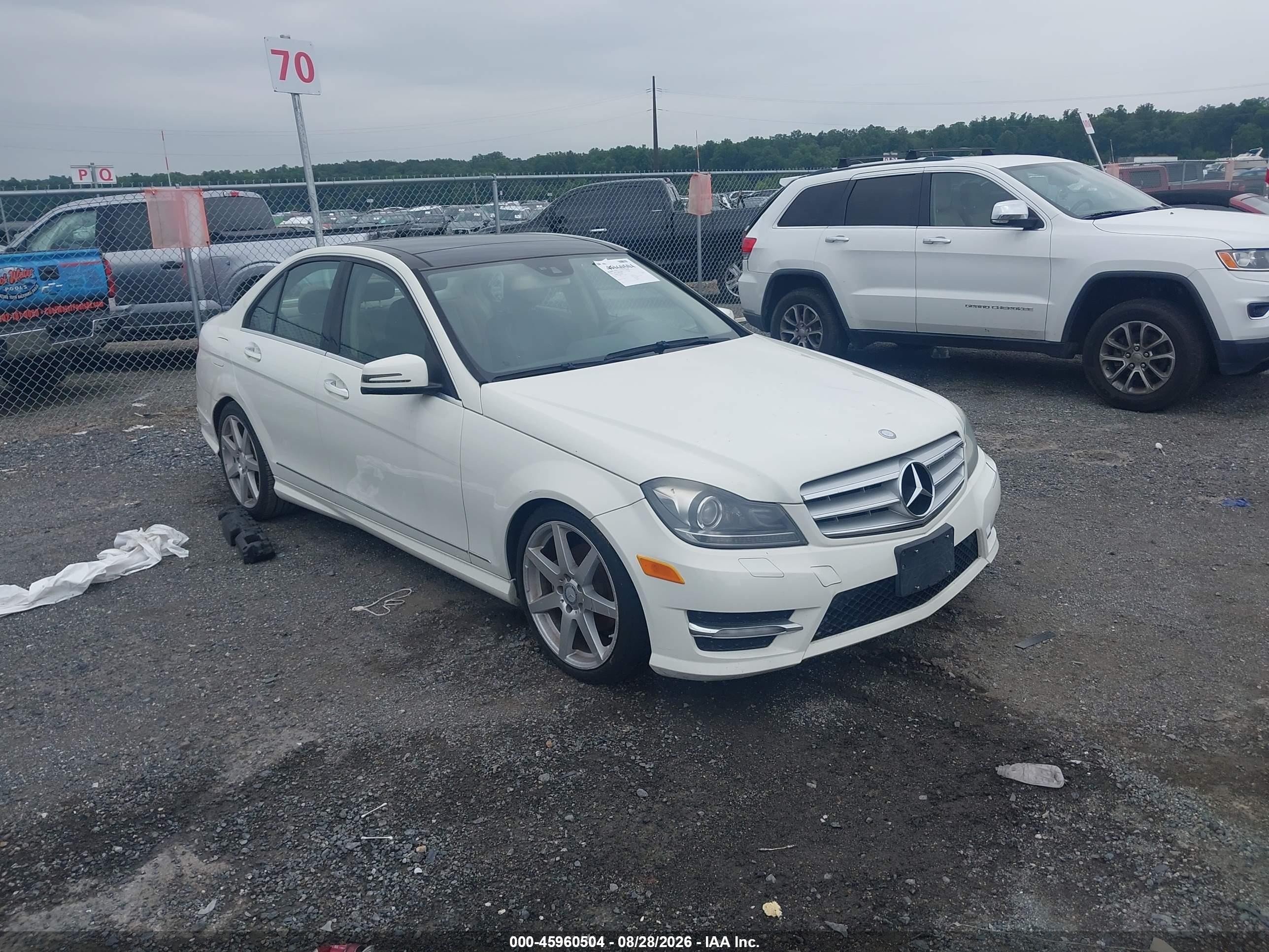 WDDGF8BB9CR201248