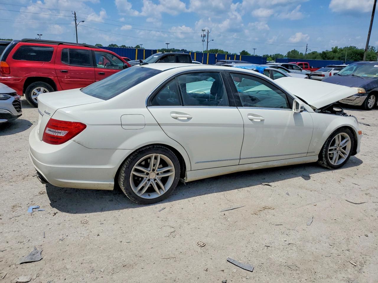 2012 Mercedes-benz C 300 4matic White vin: WDDGF8BB9CR234783