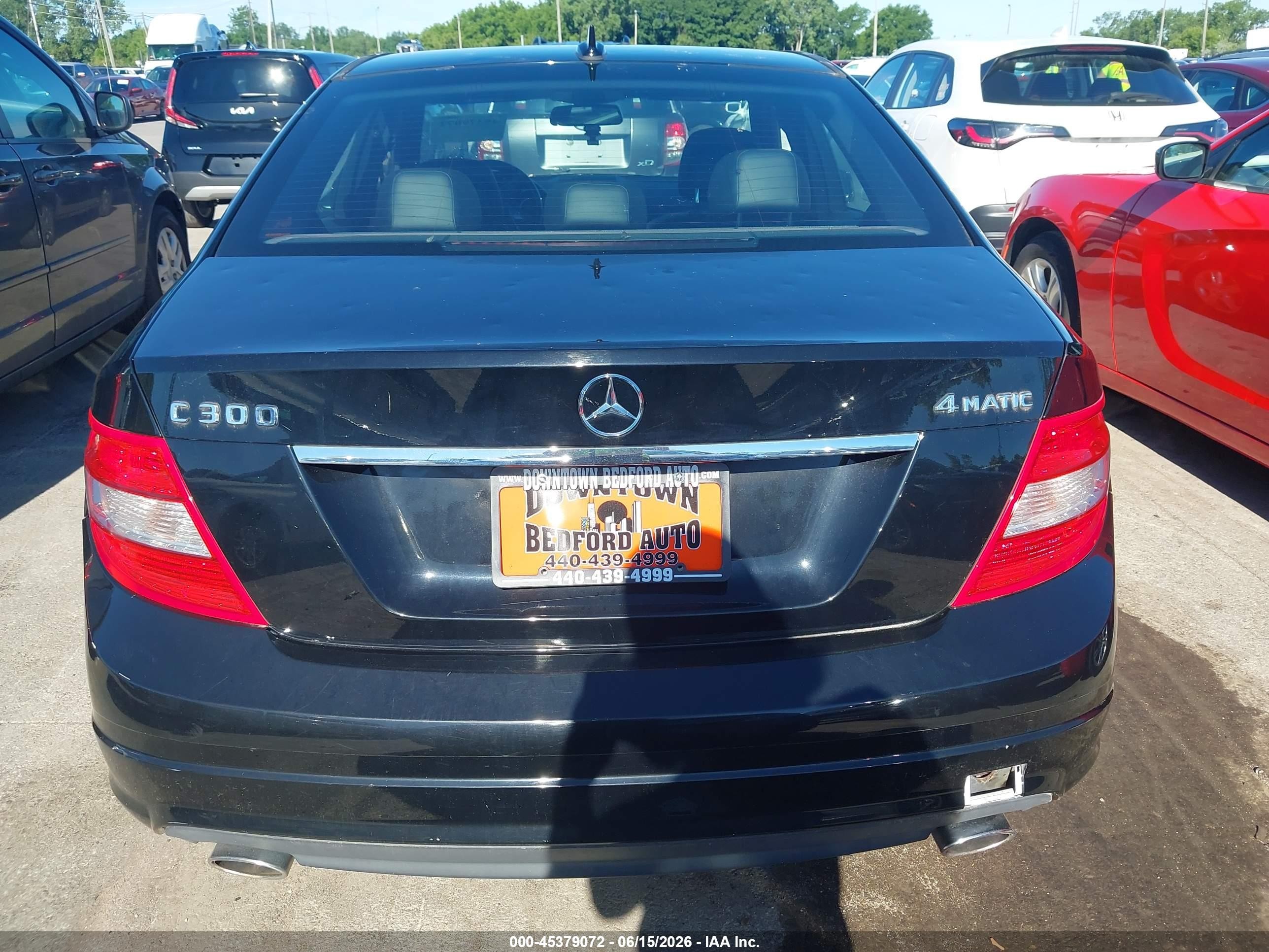 2010 Mercedes-benz C 300 Luxury 4matic/sport 4matic Черный vin: WDDGF8BBXAF366756