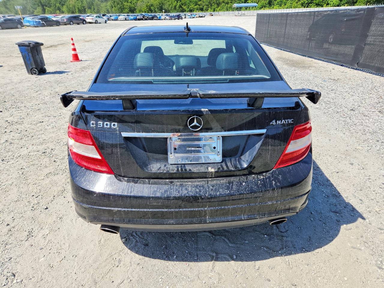 2010 Mercedes-benz C 300 4matic Black vin: WDDGF8BBXAF467375