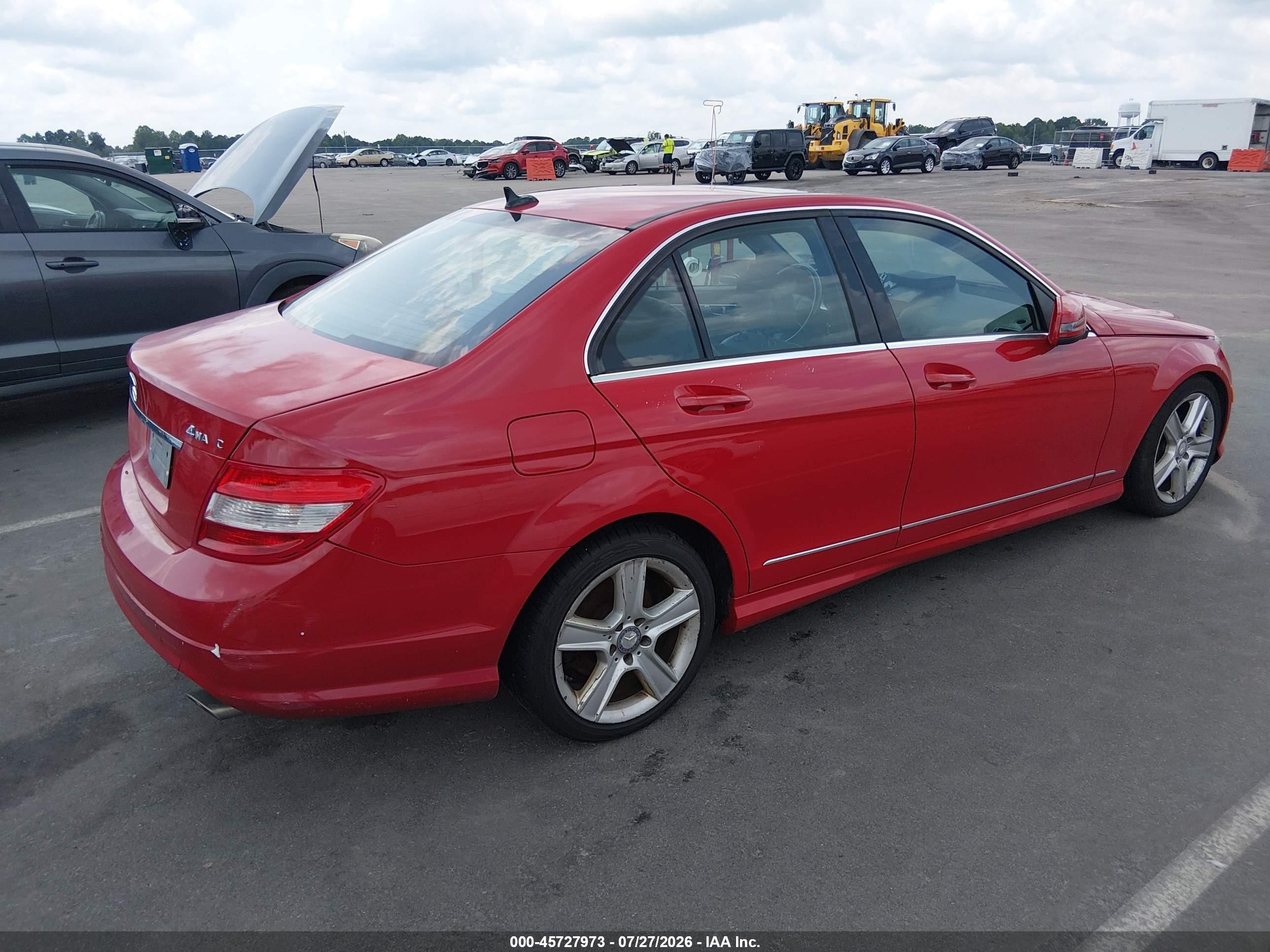 2010 Mercedes-benz C 300 Luxury 4matic/sport 4matic Red vin: WDDGF8BBXAR088035