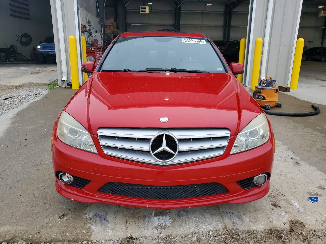 2010 Mercedes-benz C 300 4matic Red vin: WDDGF8BBXAR090044