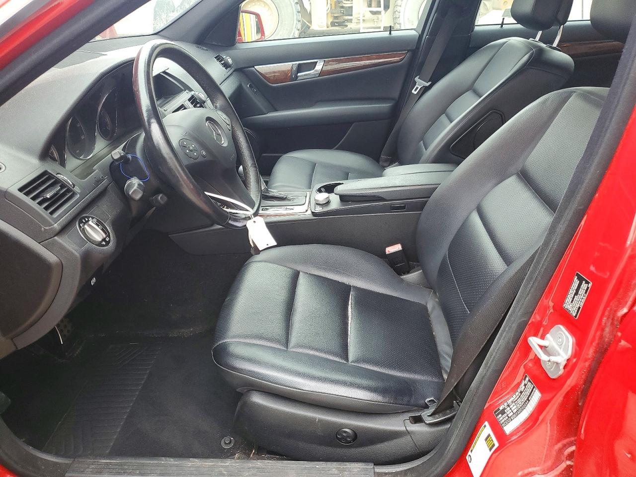 2010 Mercedes-benz C 300 4matic Red vin: WDDGF8BBXAR090044
