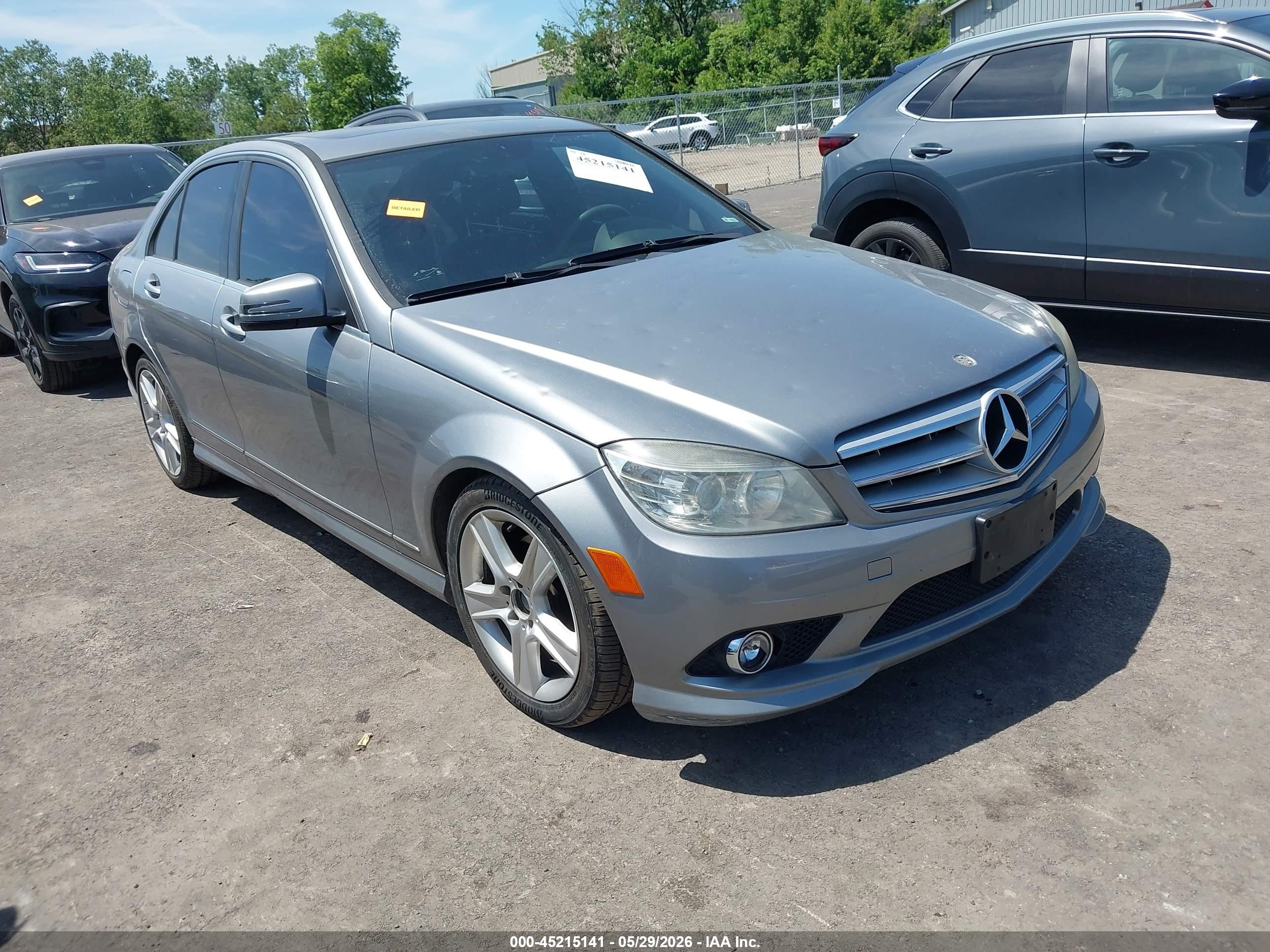 2010 Mercedes-benz C 300 Sport 4matic Silver vin: WDDGF8BBXAR103729