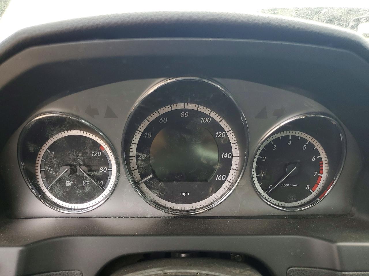 2010 Mercedes-benz C 300 4matic Silver vin: WDDGF8BBXAR119767