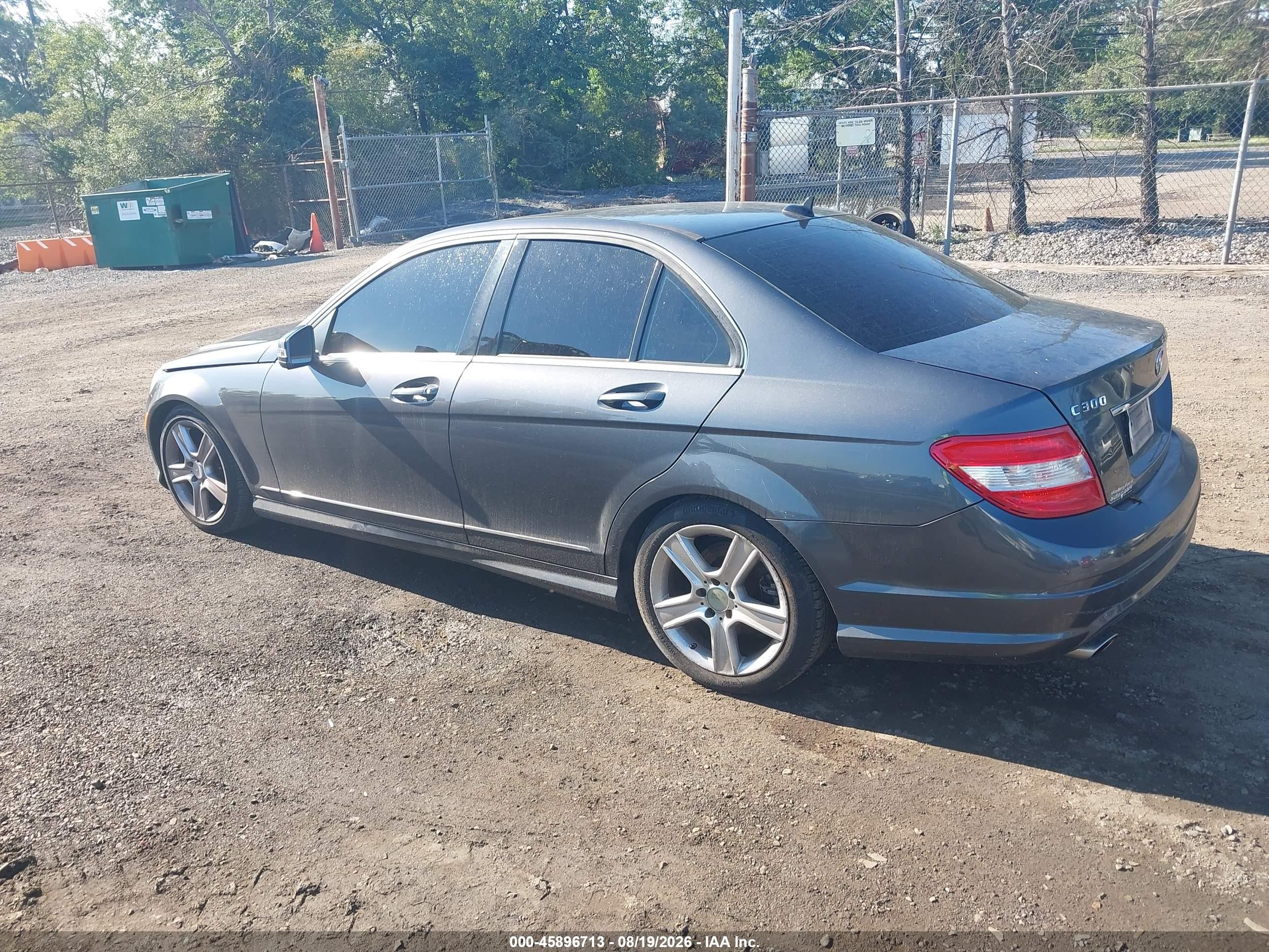 2010 Mercedes-benz C 300 Sport 4matic Black vin: WDDGF8BBXAR130848