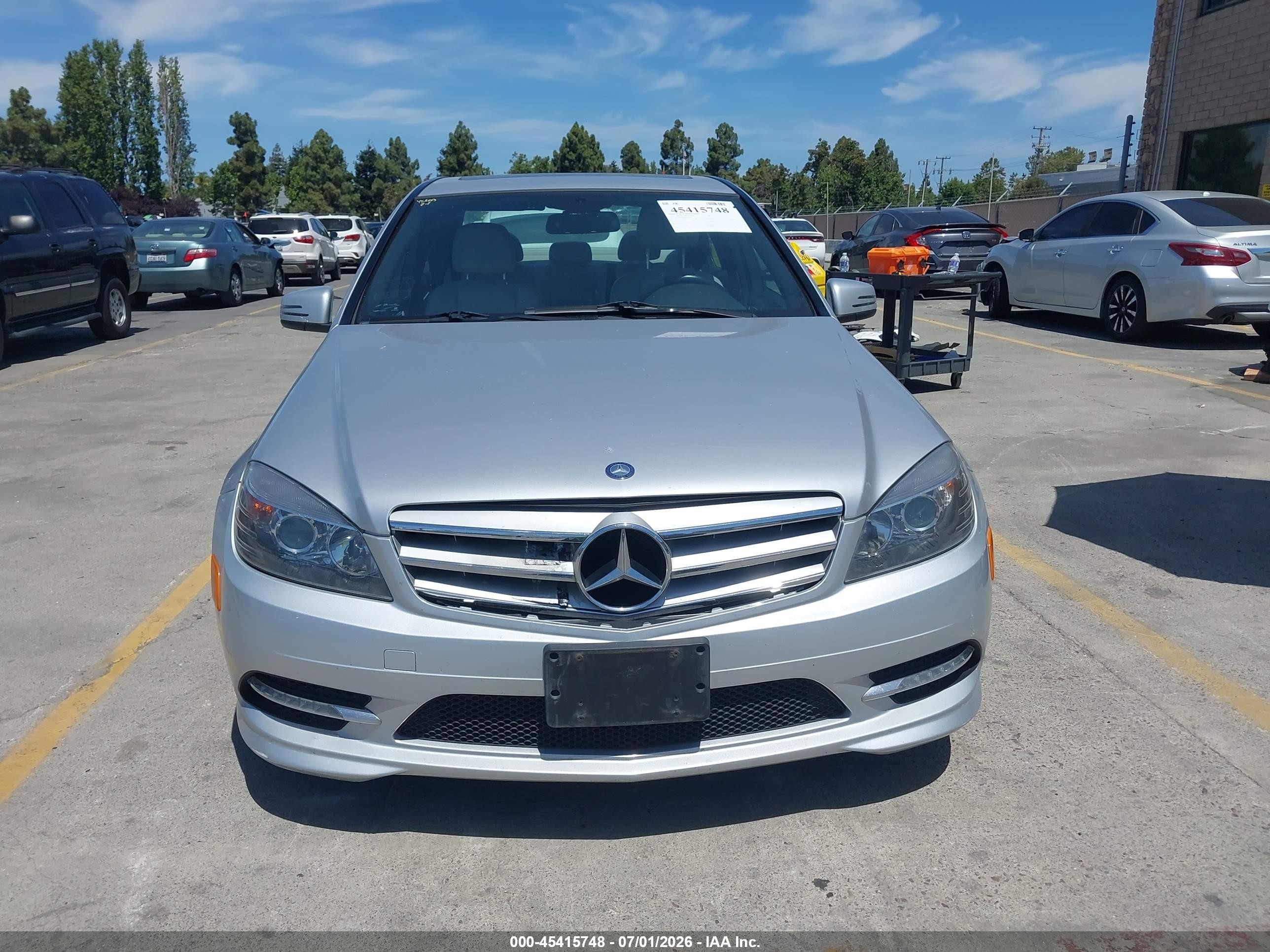 2011 Mercedes-benz C 300 Luxury 4matic/sport 4matic Gray vin: WDDGF8BBXBA506741