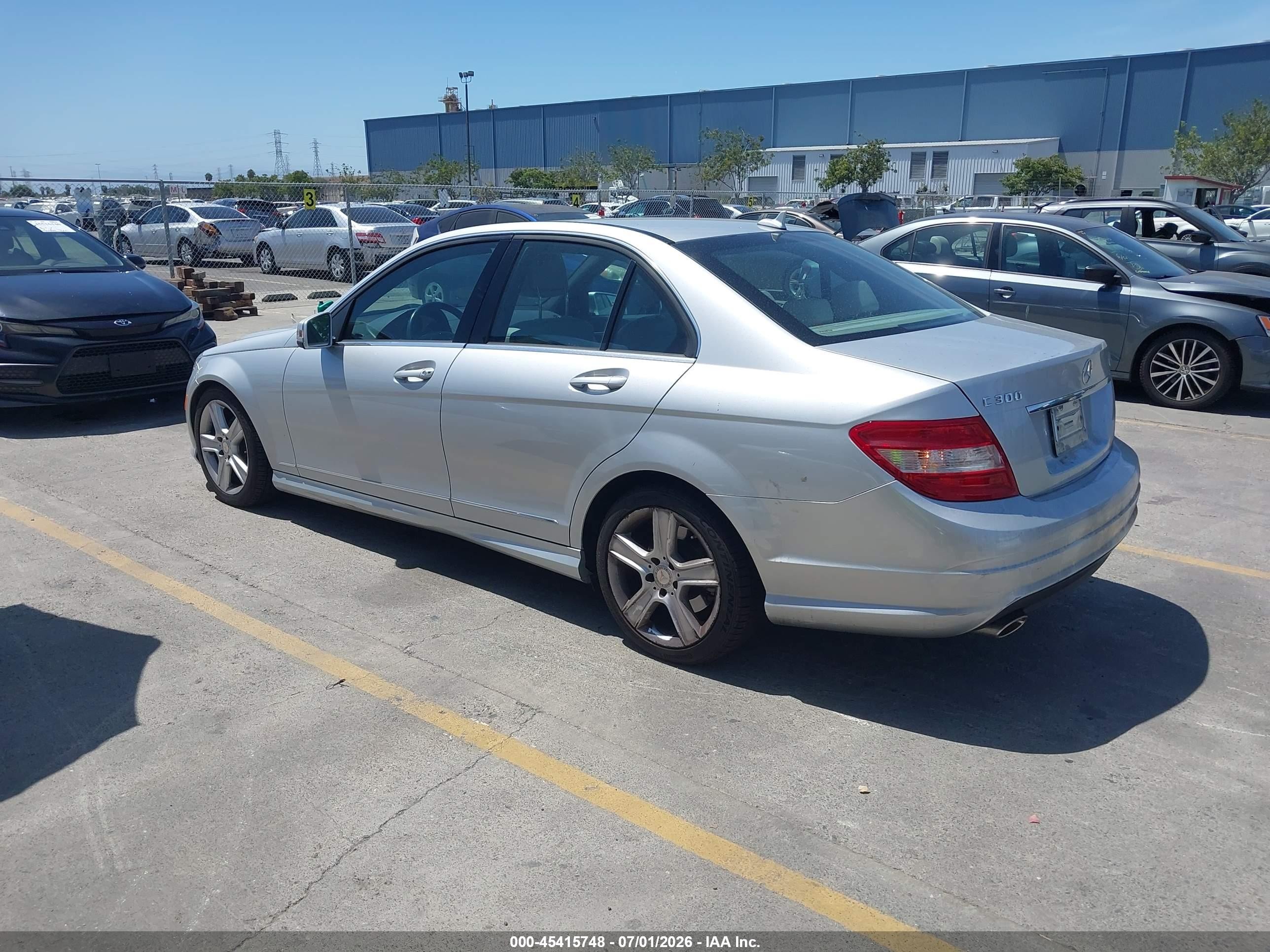 2011 Mercedes-benz C 300 Luxury 4matic/sport 4matic Gray vin: WDDGF8BBXBA506741